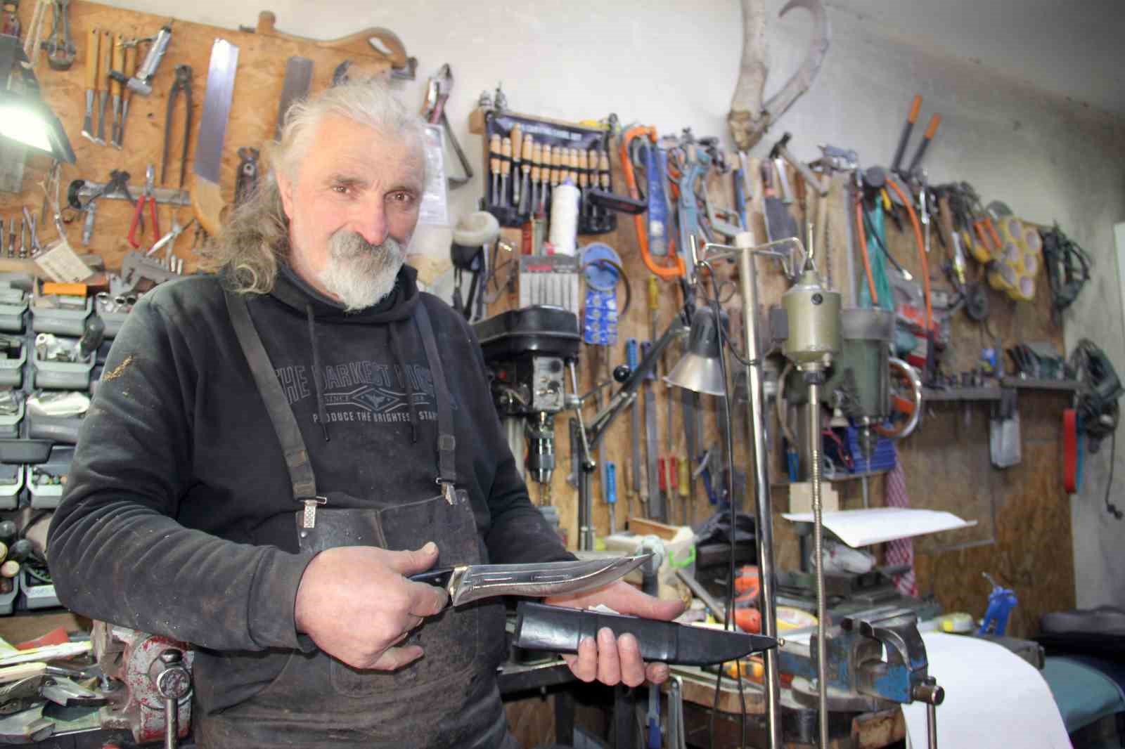 40 yaşında çırak oldu, Giresun’un bıçak mirasını yaşatıyor
