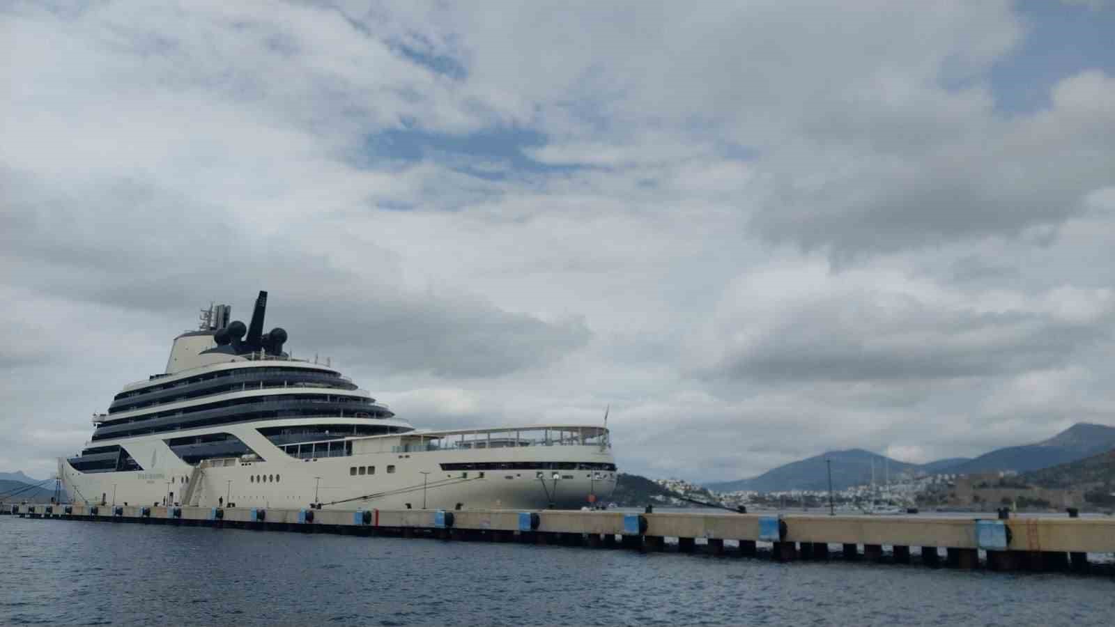 400 milyon avroluk gemi Bodrum’a geldi
