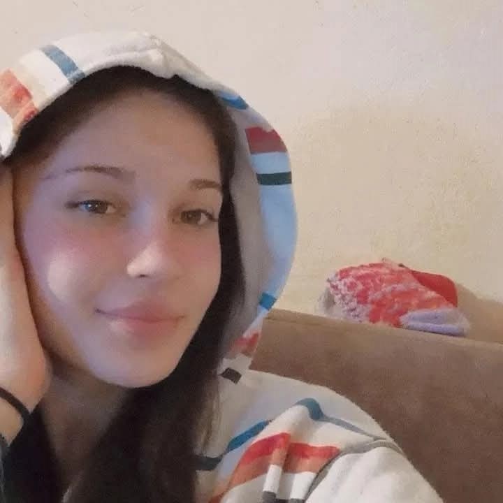 42 gün önce "Markete gidiyorum" diyerek evden ayrılan kız kafede bulundu
