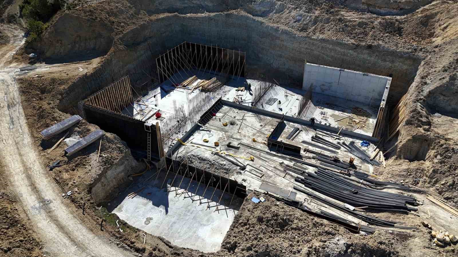 5 bin ton kapasiteli yeni içme suyu deposu ile alt yapı güçleniyor
