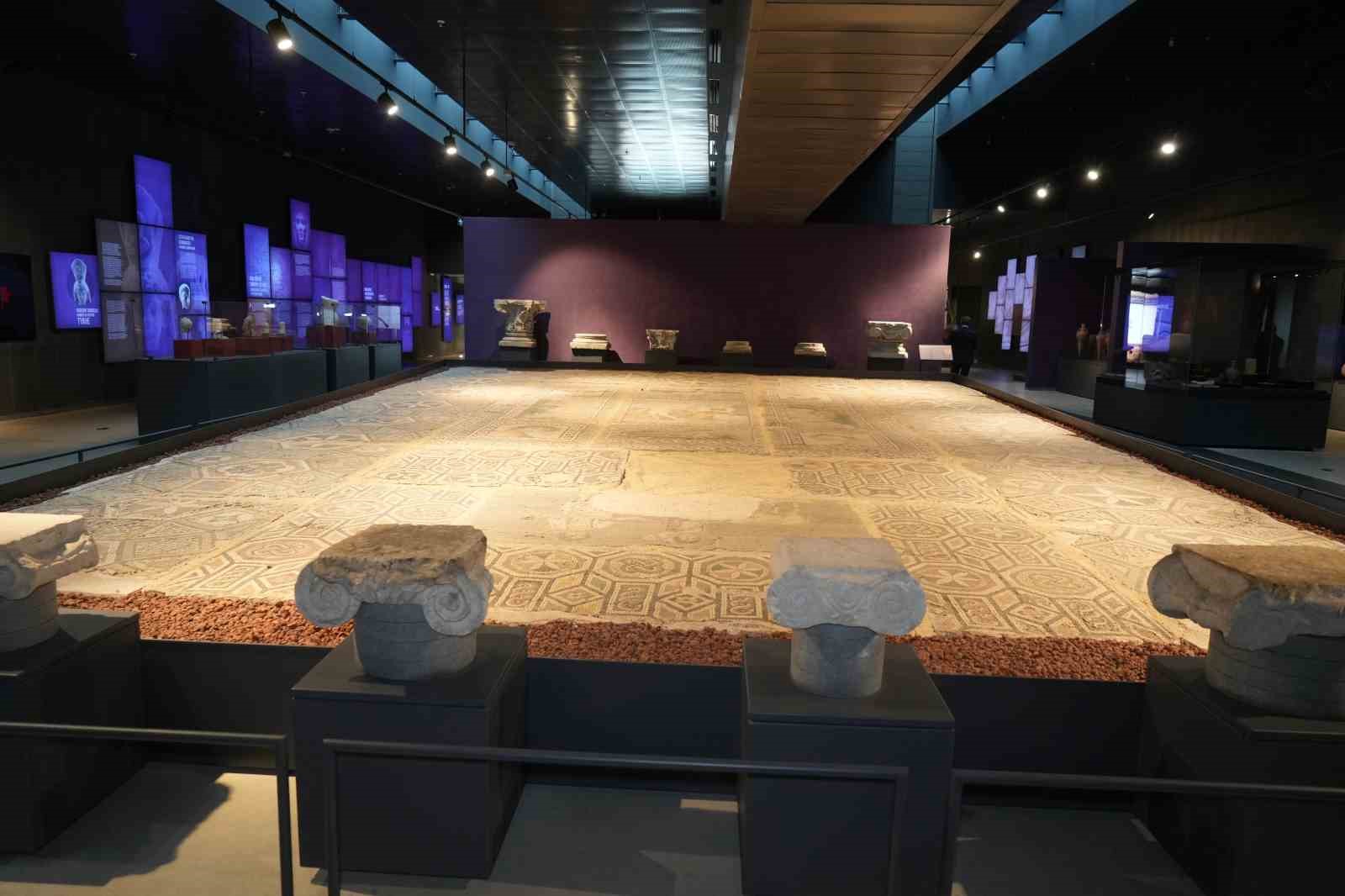 5 bin yıllık kafatası ve Amisos Hazineleri ilgi odağı oldu
