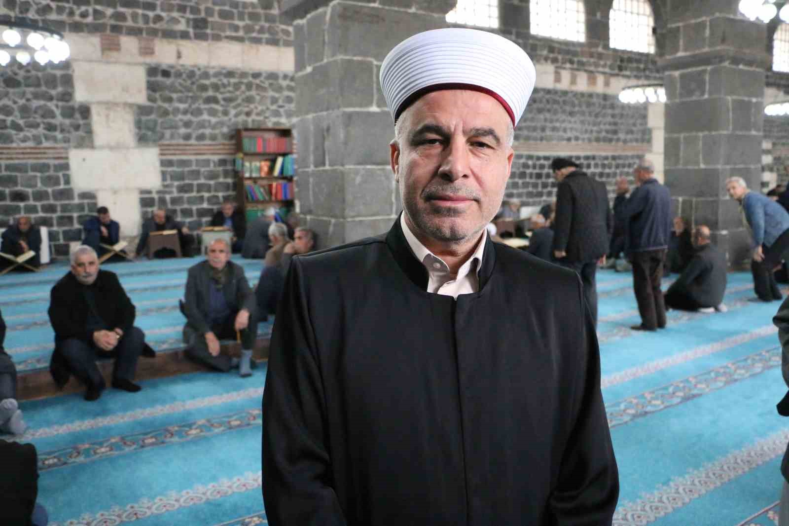 5. Harem-i Şerif’te mukabele geleneği asırlardır sürüyor
