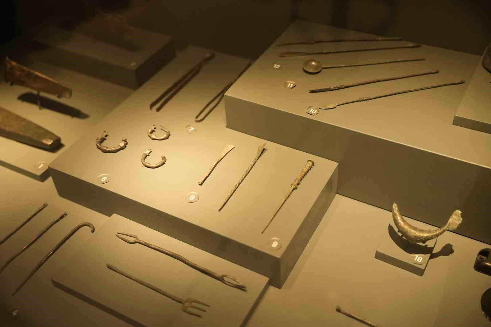 50 eser ilk kez sergileniyor: Türkiye’den 19 müze tek sergide buluştu
