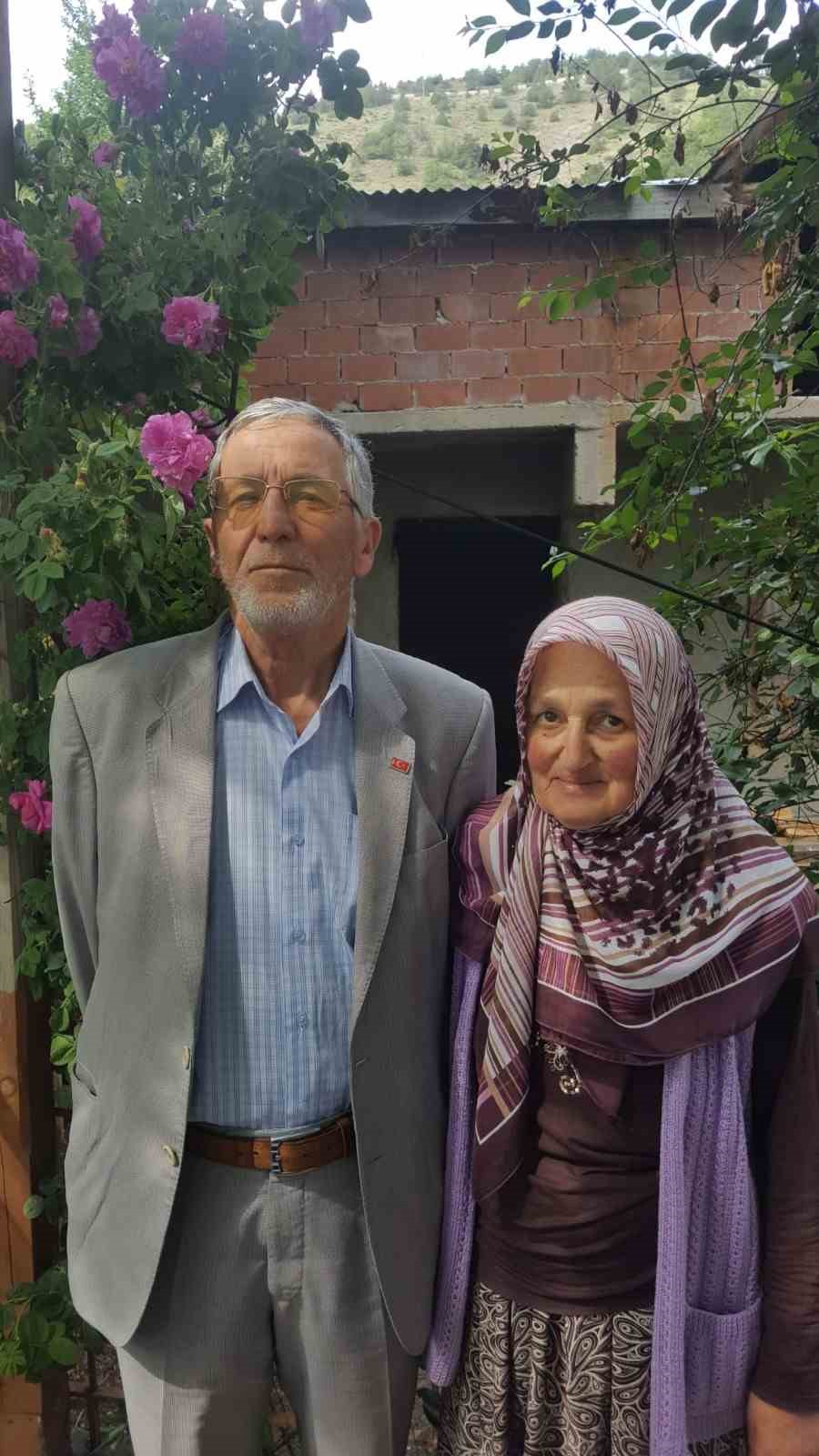 50 yıllık hayat arkadaşlığı aynı gün son buldu
