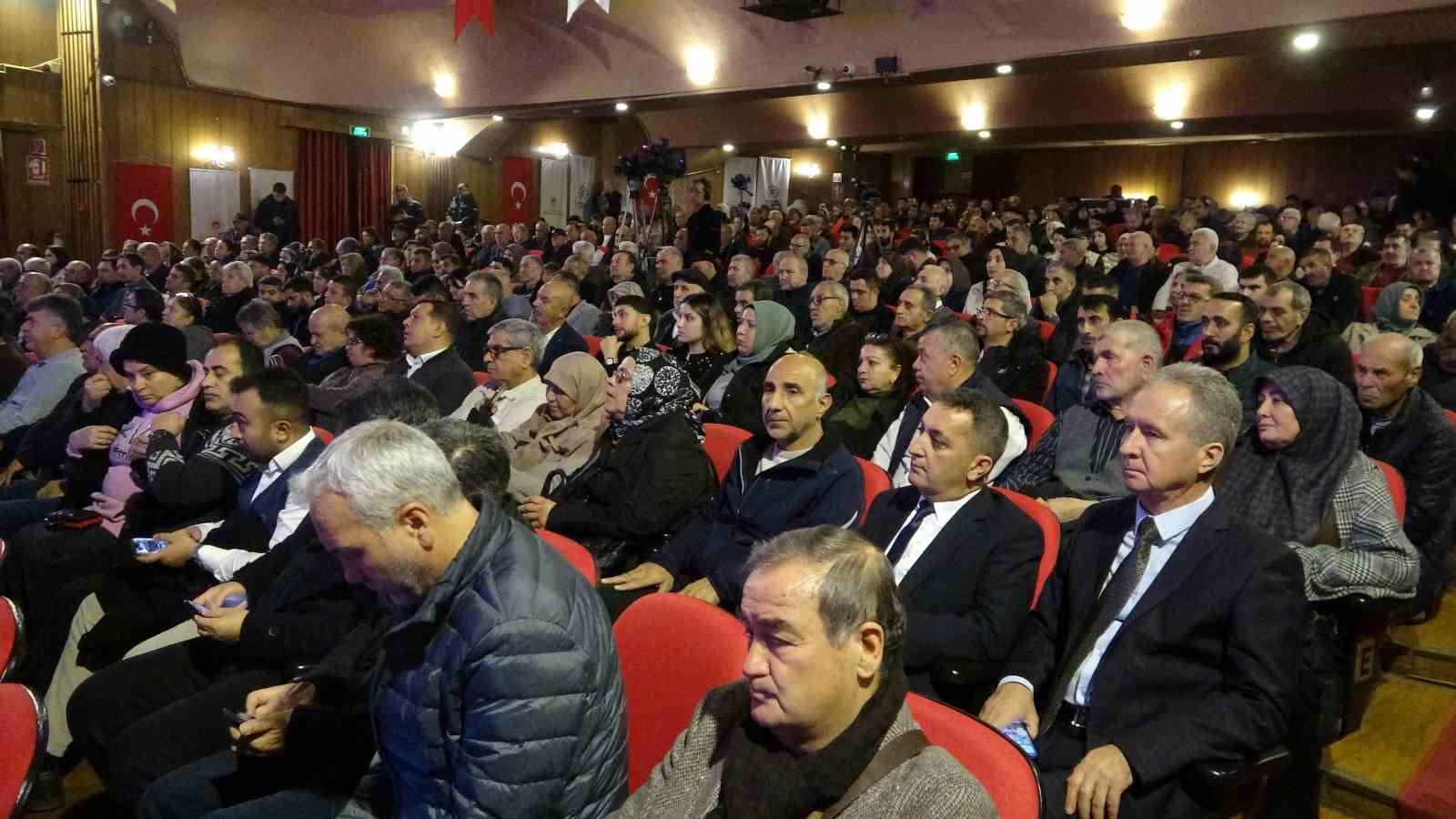 500 bin sosyal konut projesi kapsamında Mersin’de 8 bin 190 hak sahibi belirlendi
500 bin sosyal konut projesi kapsamında Mersin’de 8 bin 190 hak sahibi belirlendi