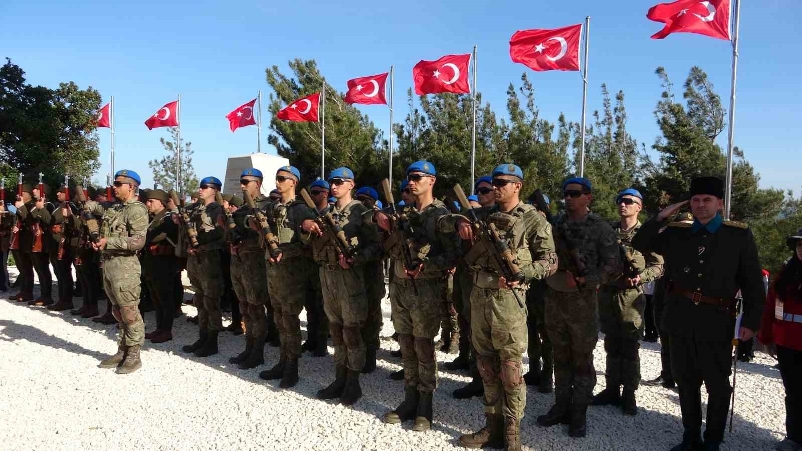 57’nci Alay Sancağı 111 yıl sonra kurulan 57 Alay’a teslim edildi
