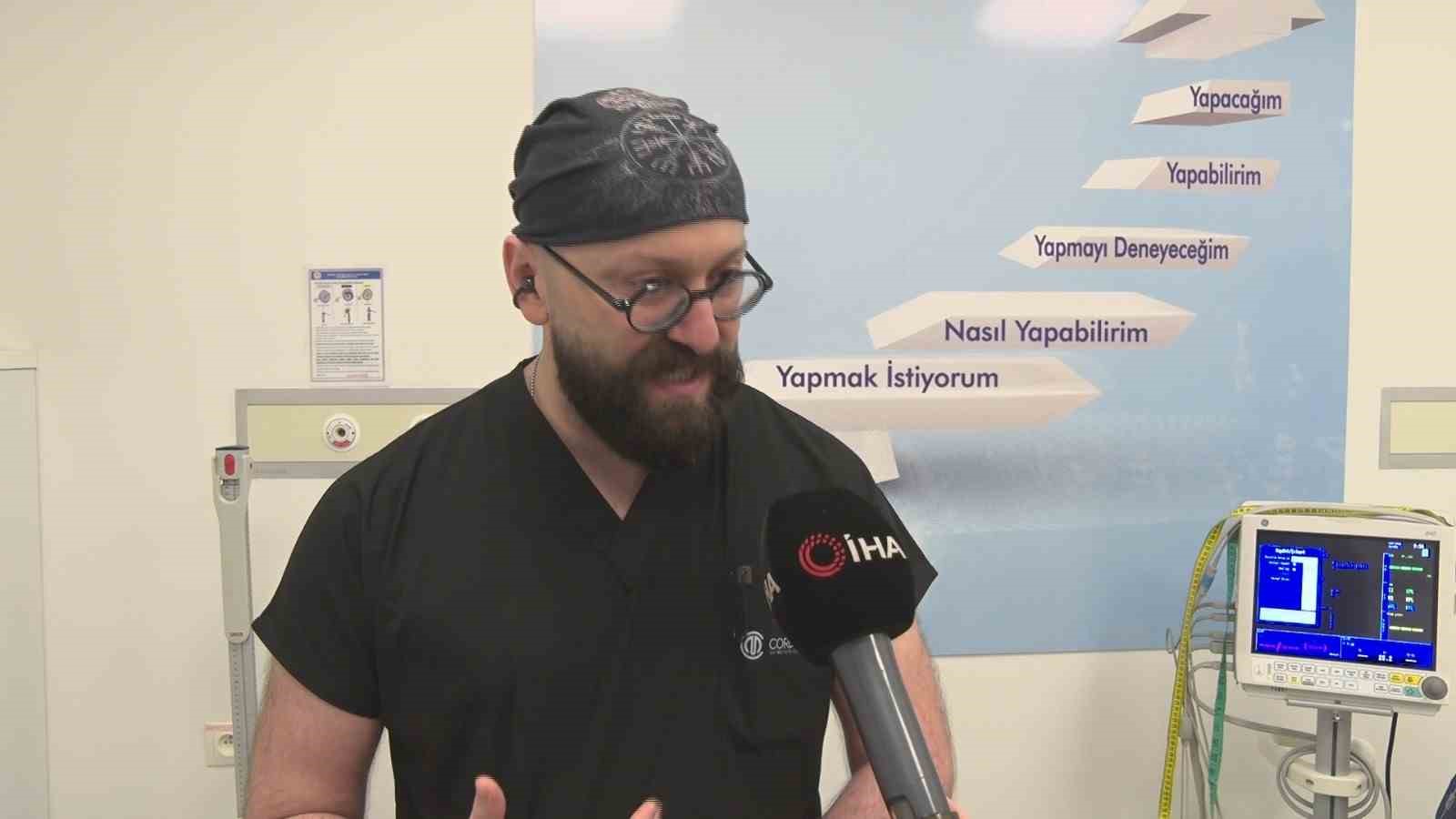 6 ayda fazla kilolarından kurtularak hem bedenini hem de ruhunu iyileştirdi
