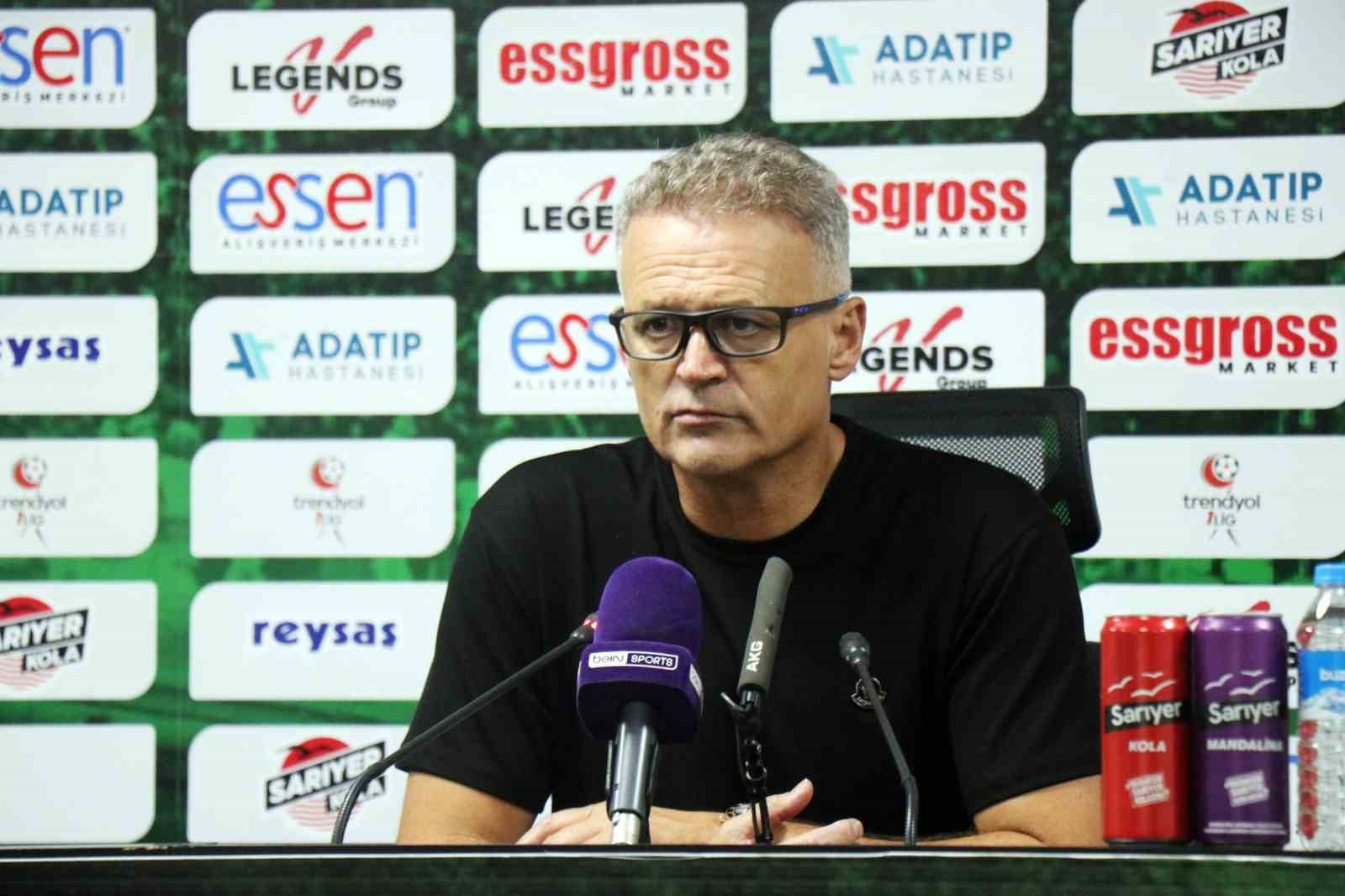 6 sezonda 16 teknik adam, 5 başkan: 15 senelik Sakaryaspor serüveni
6 sezonda 16 teknik adam, 5 başkan: 15 senelik Sakaryaspor serüveni