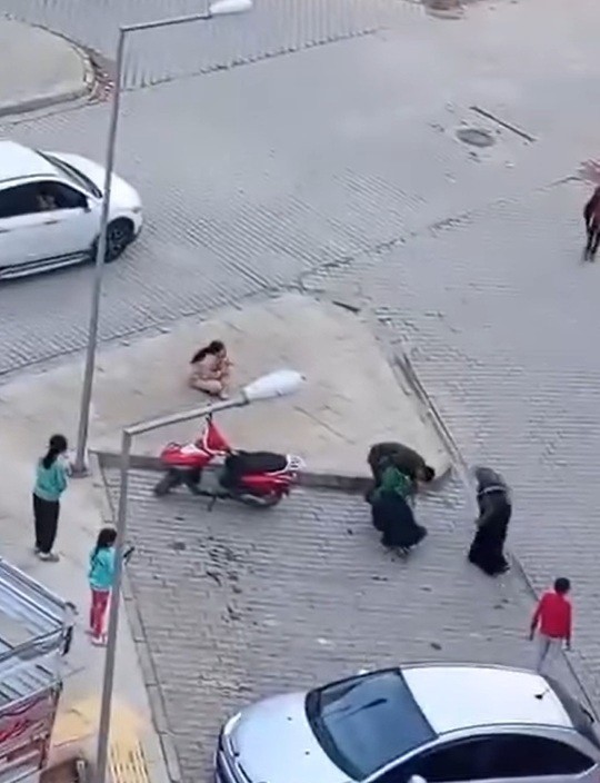 6 yaşındaki çocuğu bıçakla yaralayan hademe tahliye oldu
6 yaşındaki çocuğu bıçakla yaralayan hademe tahliye oldu