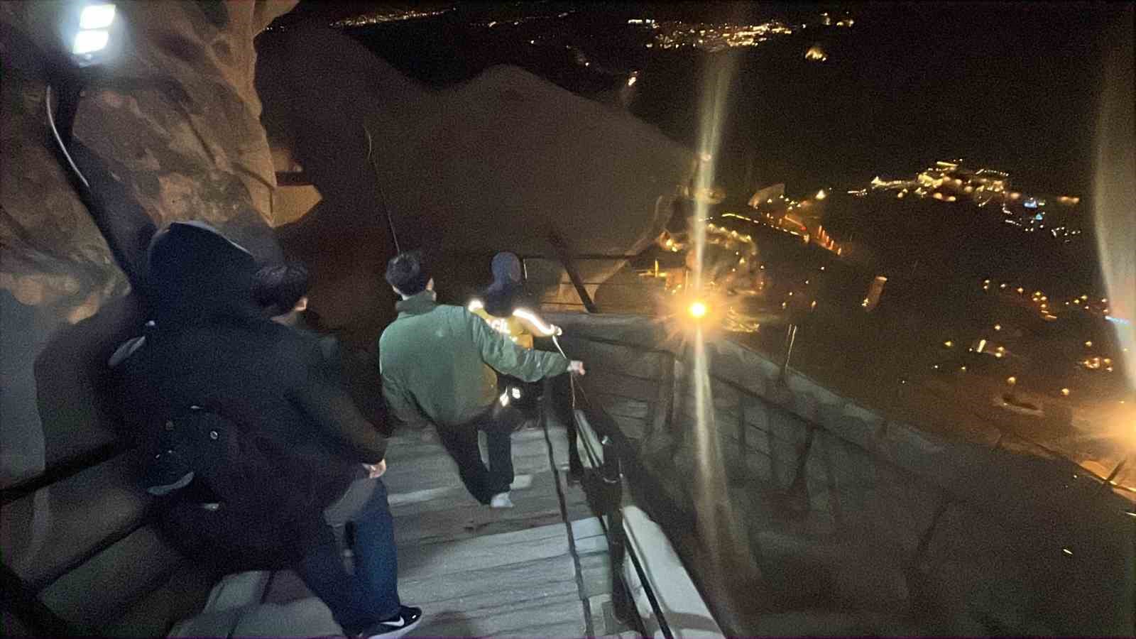 60 metrelik Uçhisar Kalesi’nde hayat kurtaran dayanışma
