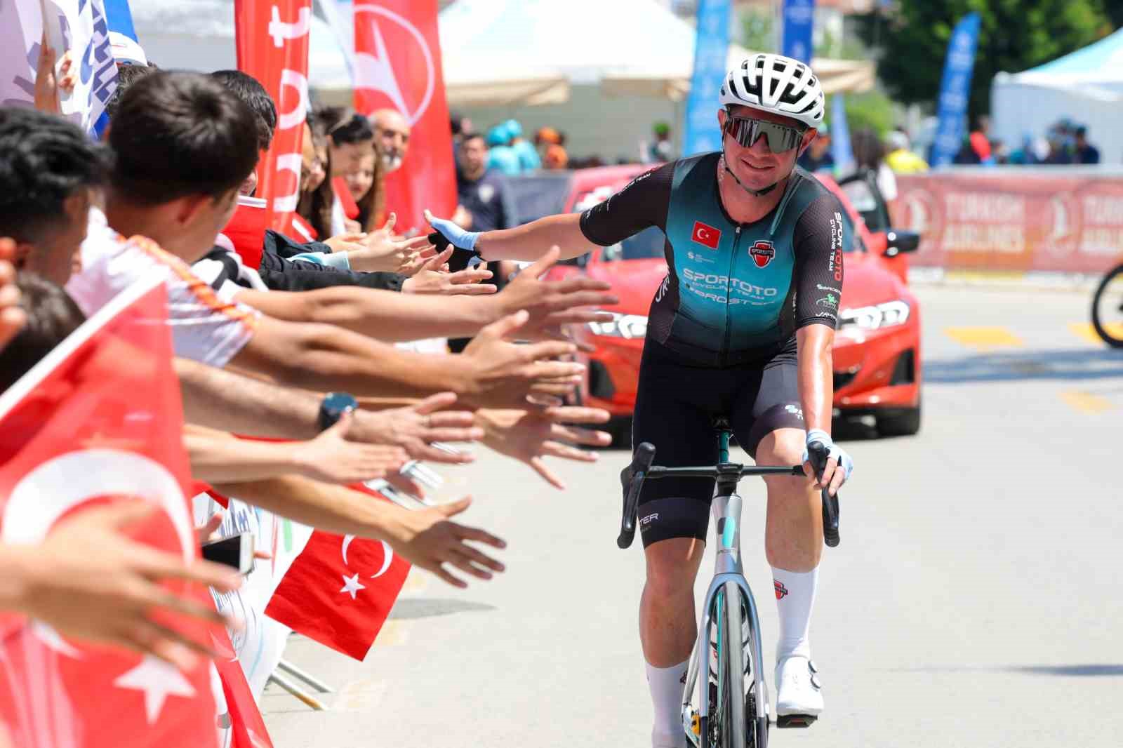 61. Cumhurbaşkanlığı Türkiye Bisiklet Turu 2. gününü Tom Crabbe kazandı
