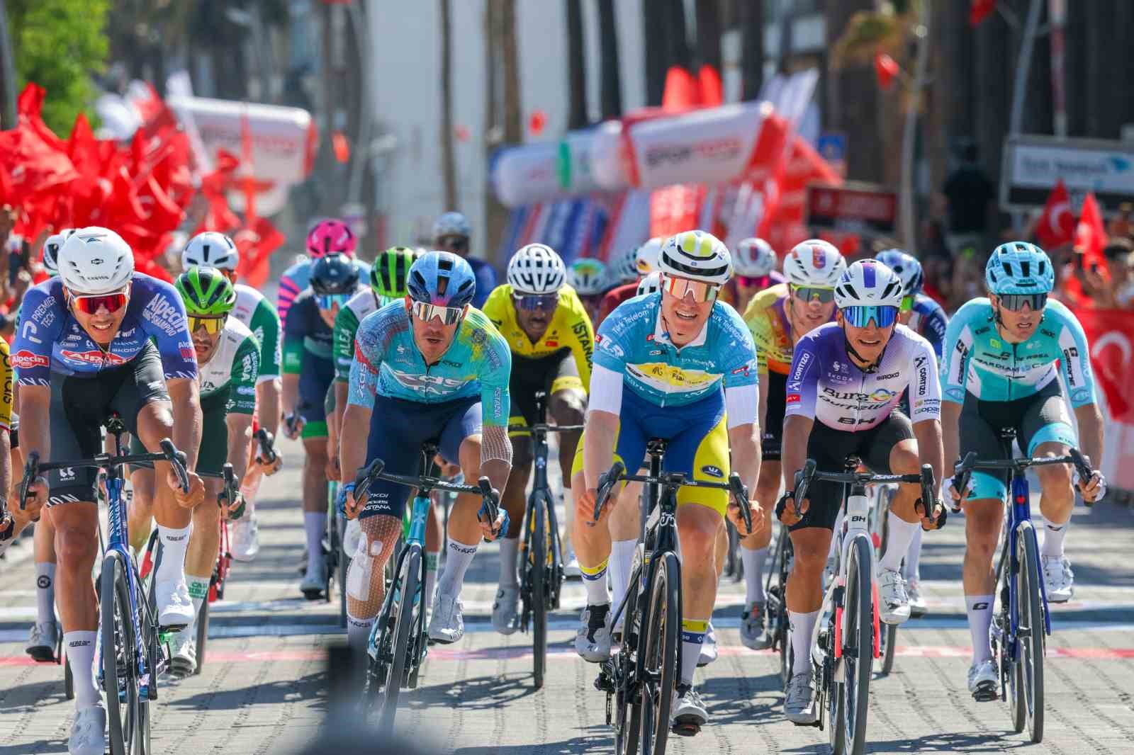 61. Cumhurbaşkanlığı Türkiye Bisiklet Turu 2. gününü Tom Crabbe kazandı
