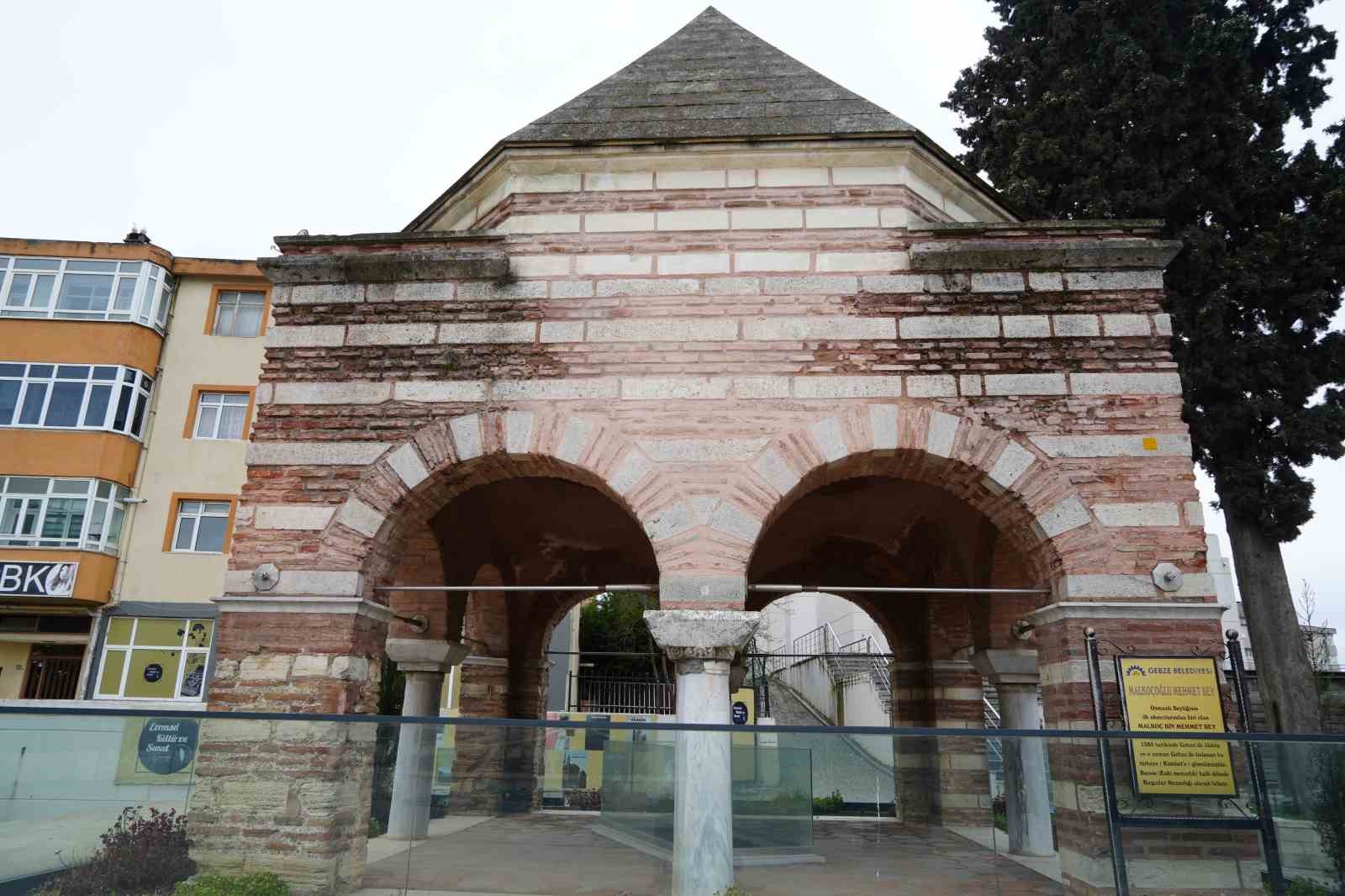 641 yıllık türbede Selçuklu, Osmanlı ve Bizans izleri bir arada
