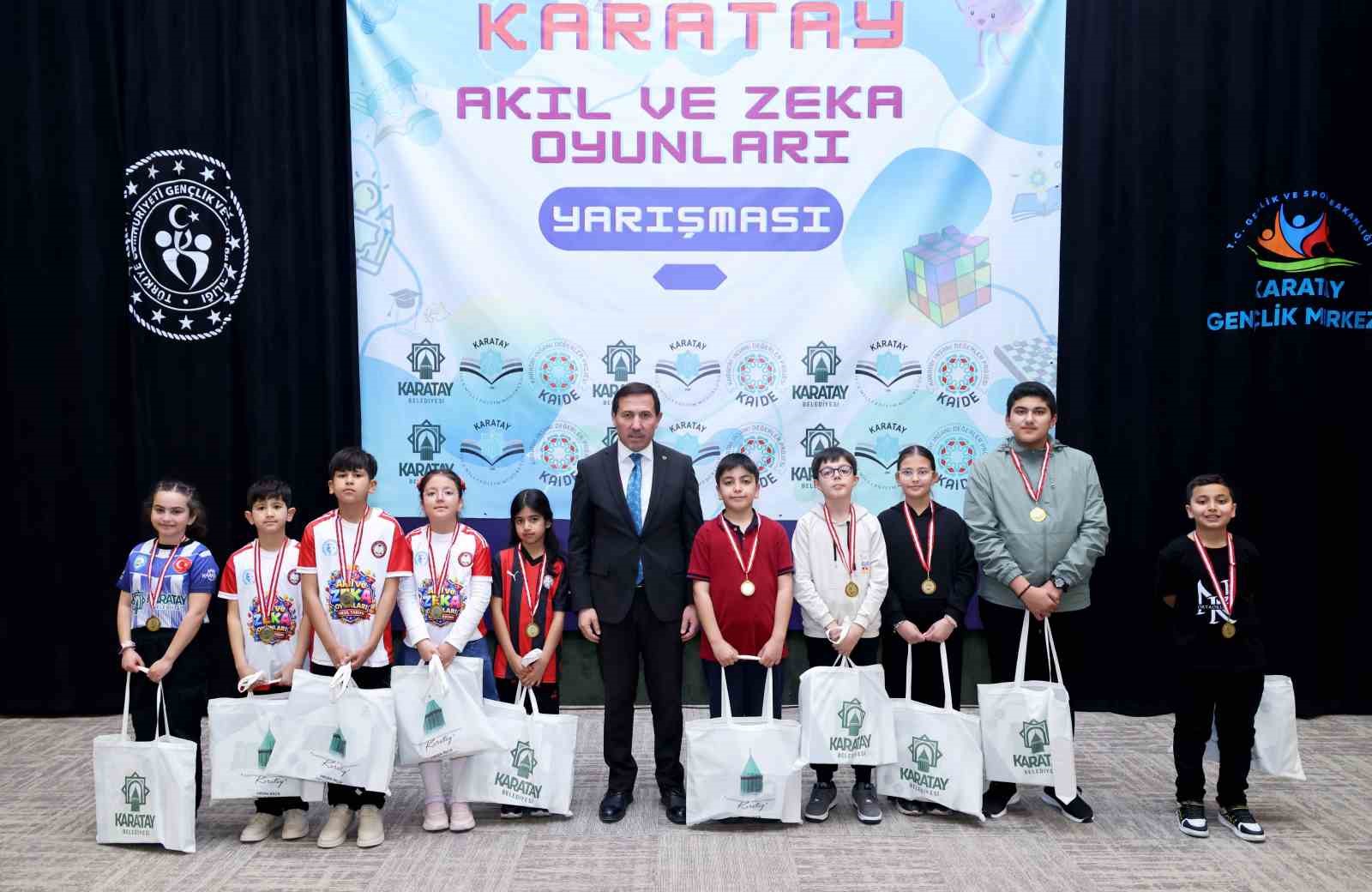 7. Akıl ve Zeka Oyunları Karatay İlçe Finali gerçekleştirildi
7. Akıl ve Zeka Oyunları Karatay İlçe Finali gerçekleştirildi