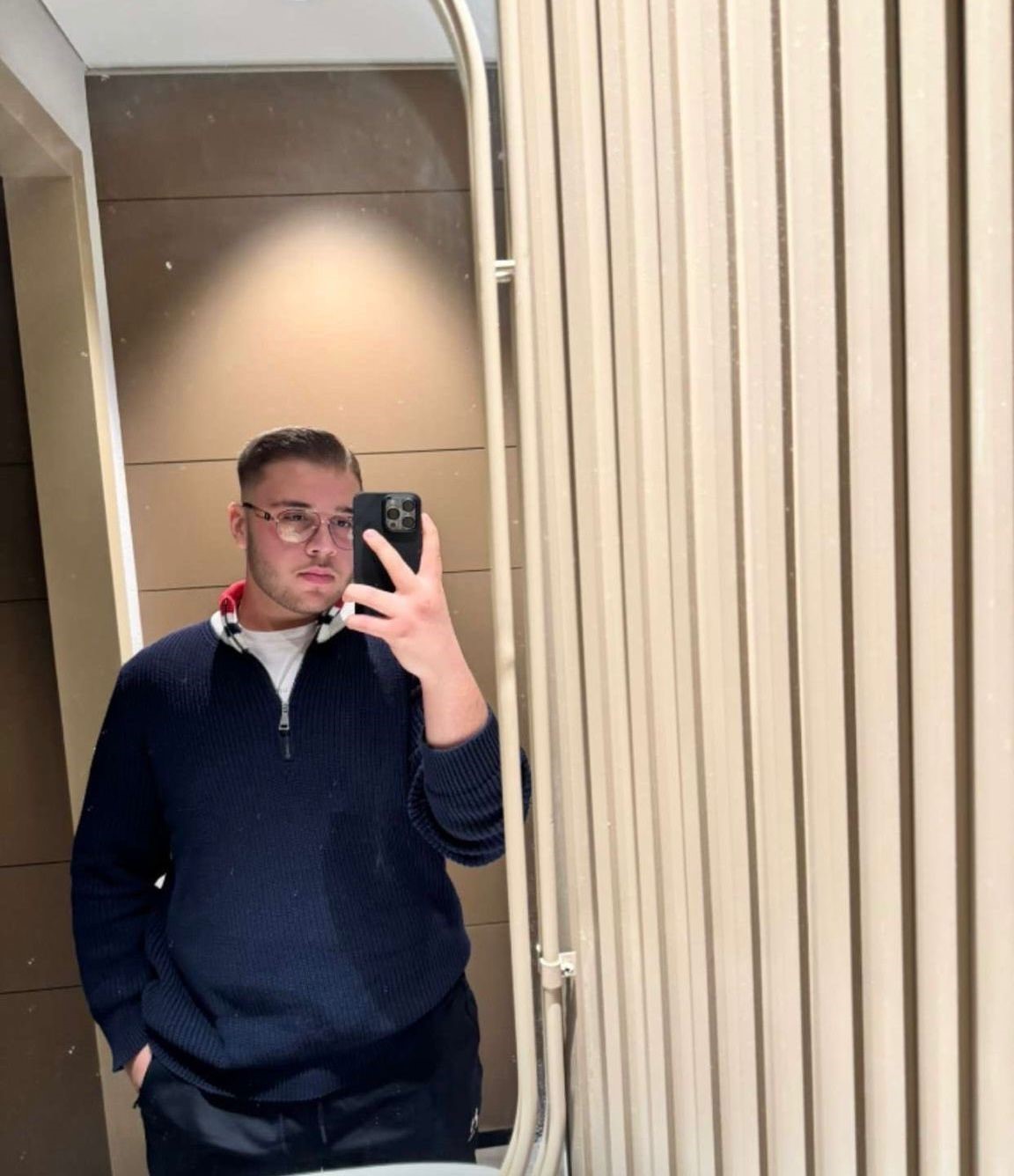 7 kişi tarafından öldürülen 17 yaşındaki çocuğun davasına devam edildi
7 kişi tarafından öldürülen 17 yaşındaki çocuğun davasına devam edildi