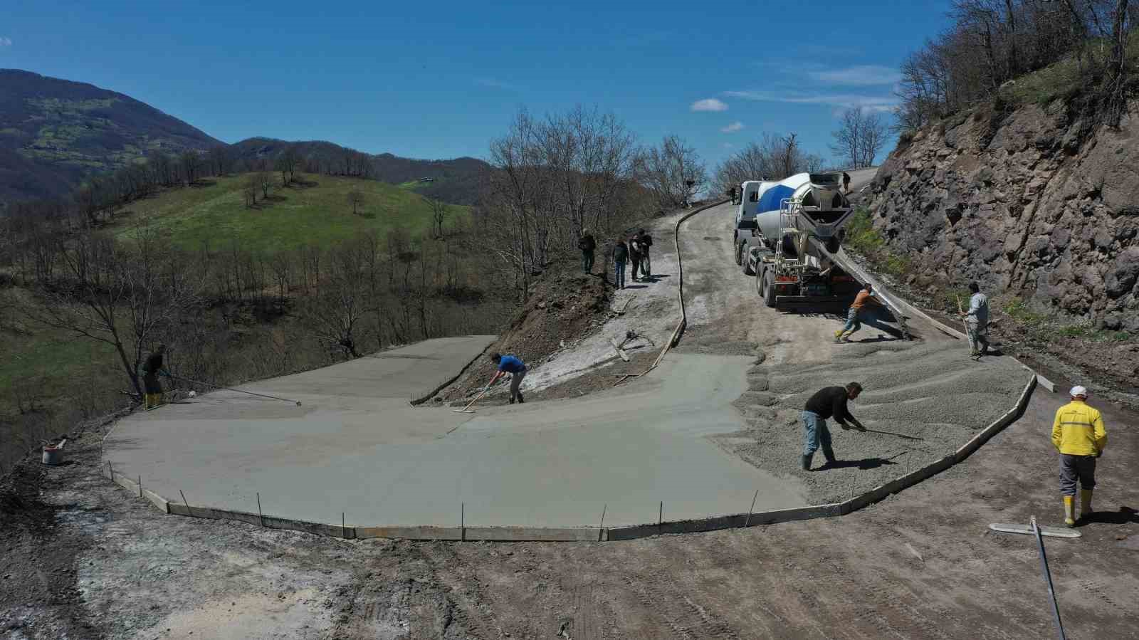 7 mahalleye hitap eden yol konfora kavuştu
