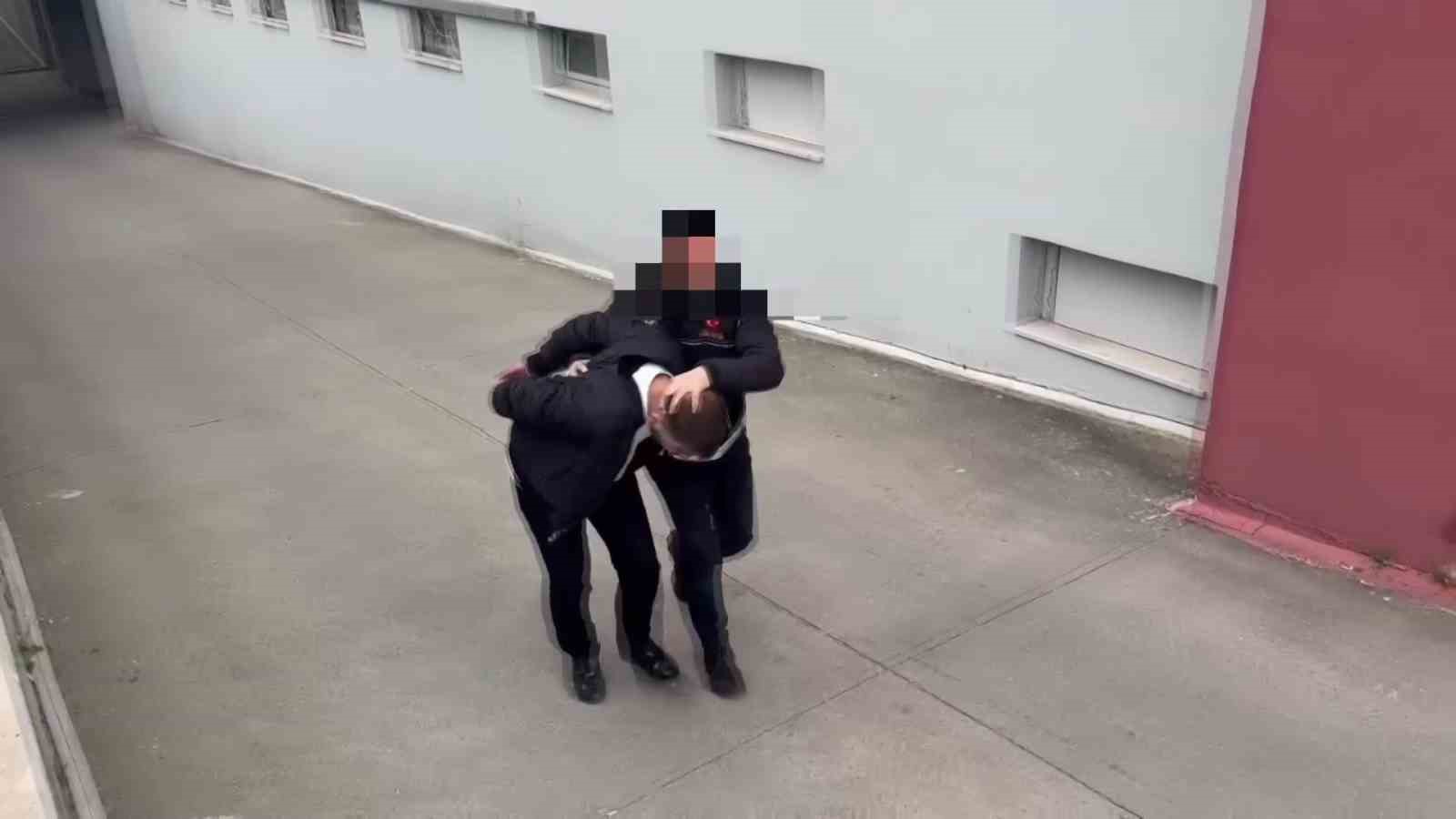 72 bin extacy yakalatıp "bizim değil" savunması yaptılar
