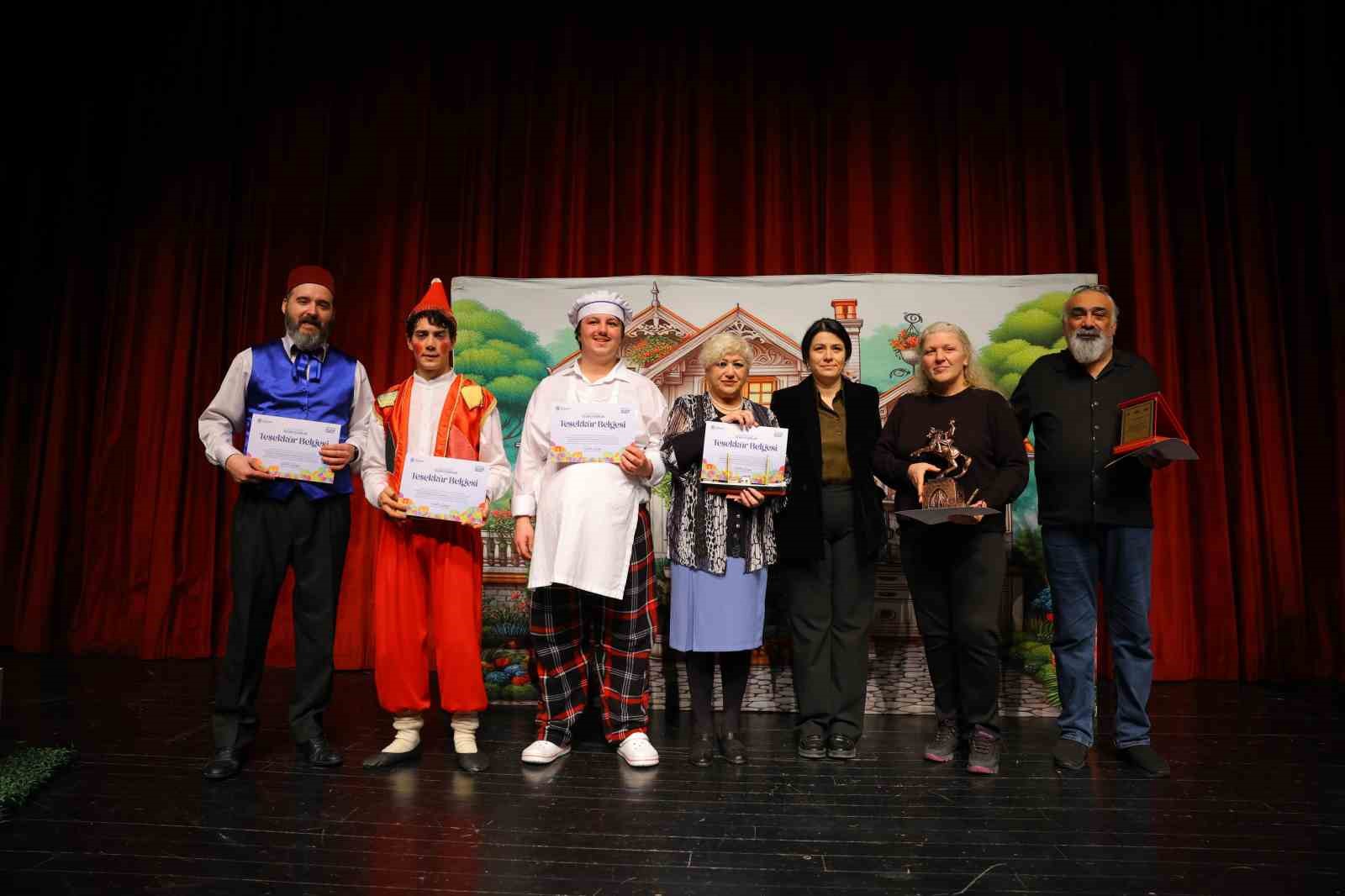 8. Samsun Uluslararası Tiyatro Festivali başladı

