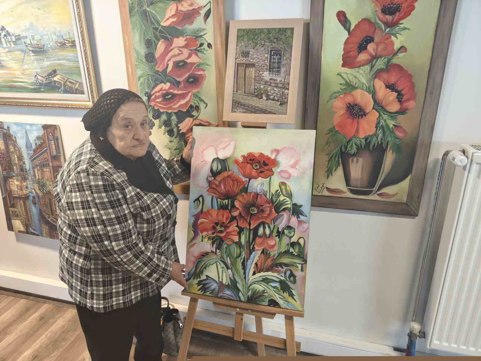 80 yaşında 25 yıllık sanat sevgisini sürdürüyor
80 yaşında 25 yıllık sanat sevgisini sürdürüyor
