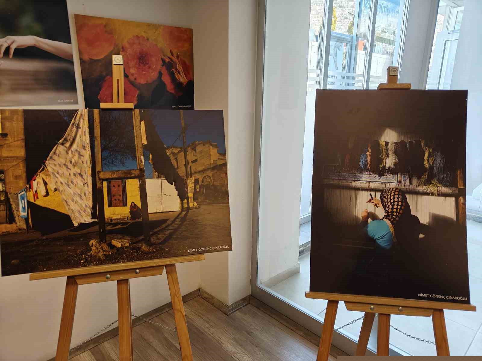 80 yaşında 25 yıllık sanat sevgisini sürdürüyor
80 yaşında 25 yıllık sanat sevgisini sürdürüyor