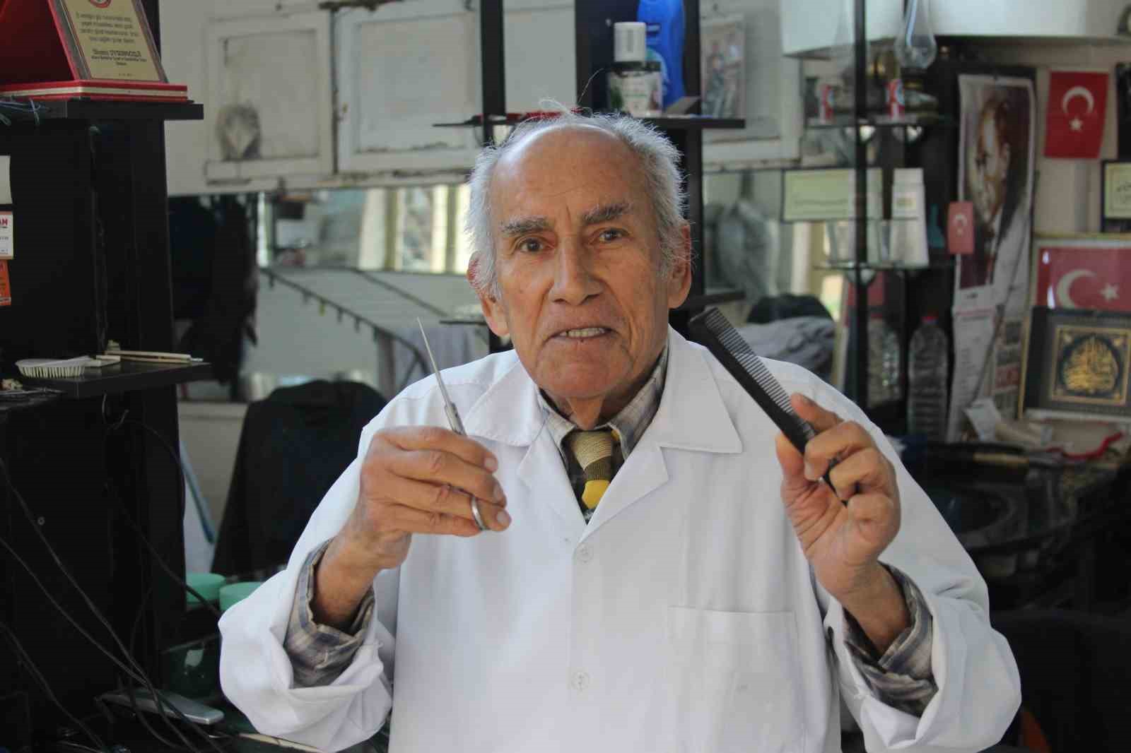 80 yaşında, 66 yıldır berber
80 yaşında, 66 yıldır berber