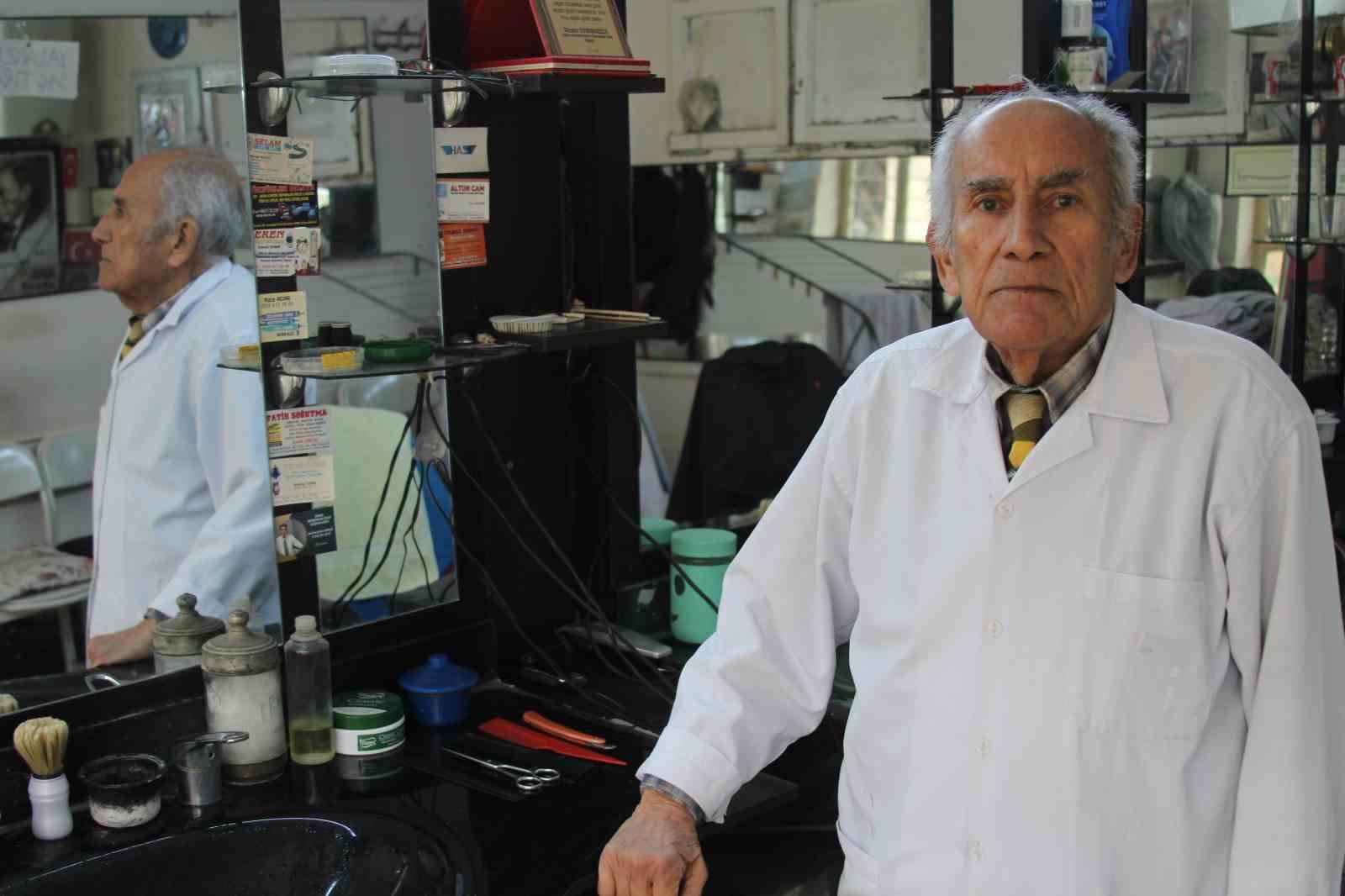80 yaşında, 66 yıldır berber
80 yaşında, 66 yıldır berber