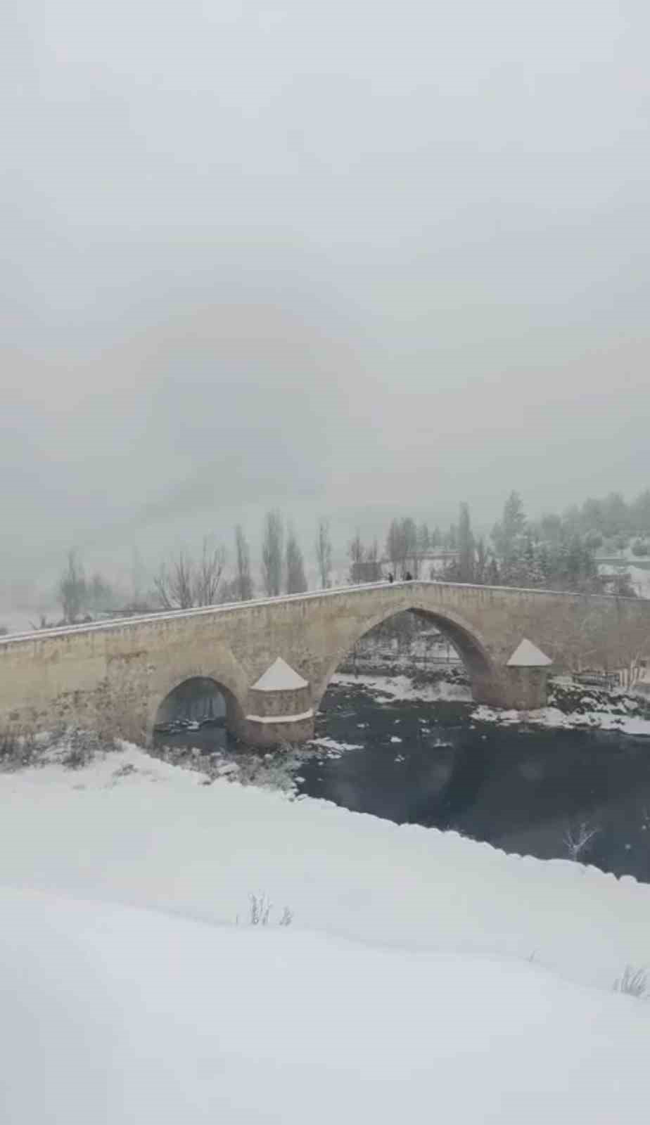 847 yıllık Haburman Köprüsü, ilk günkü ihtişamı ile ayakta
