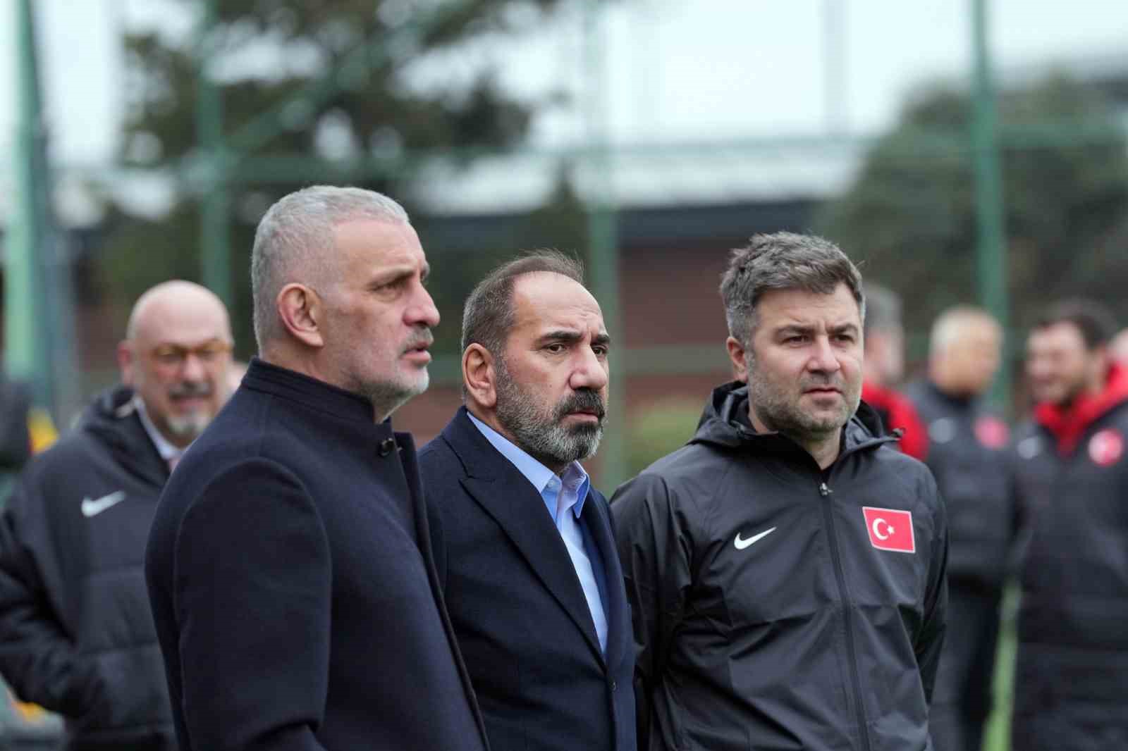 A Milli Futbol Takımı, Kosova maçı hazırlıklarına başladı
