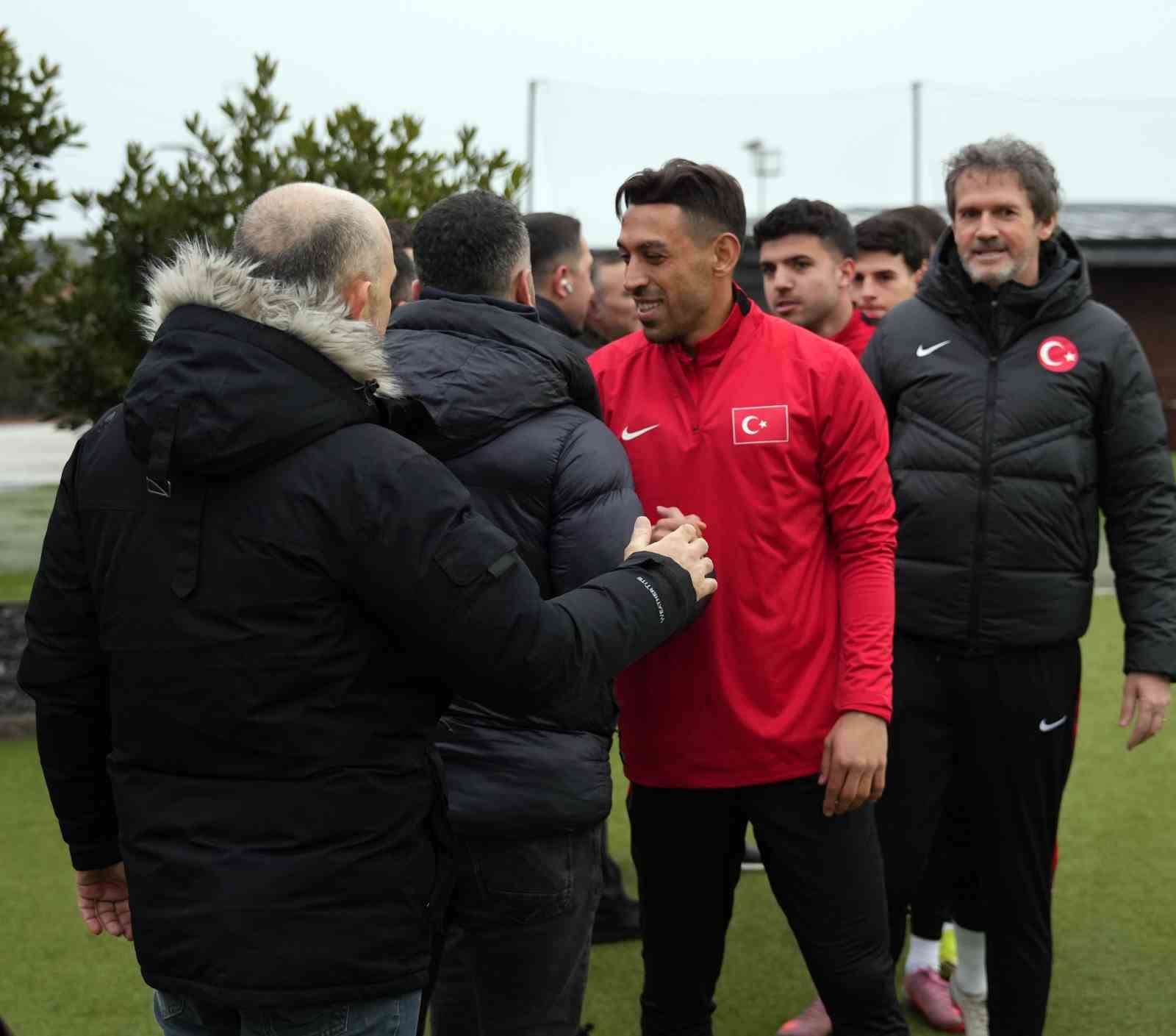 A Milli Futbol Takımı, Romanya maçı hazırlıklarını sürdürdü
