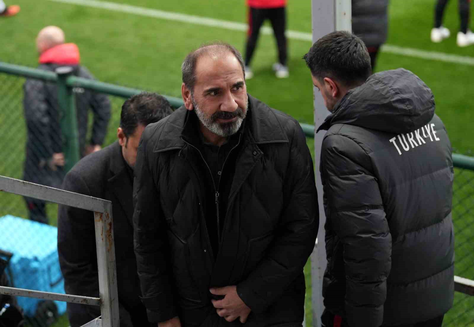 A Milli Futbol Takımı, Romanya maçı hazırlıklarını sürdürdü
