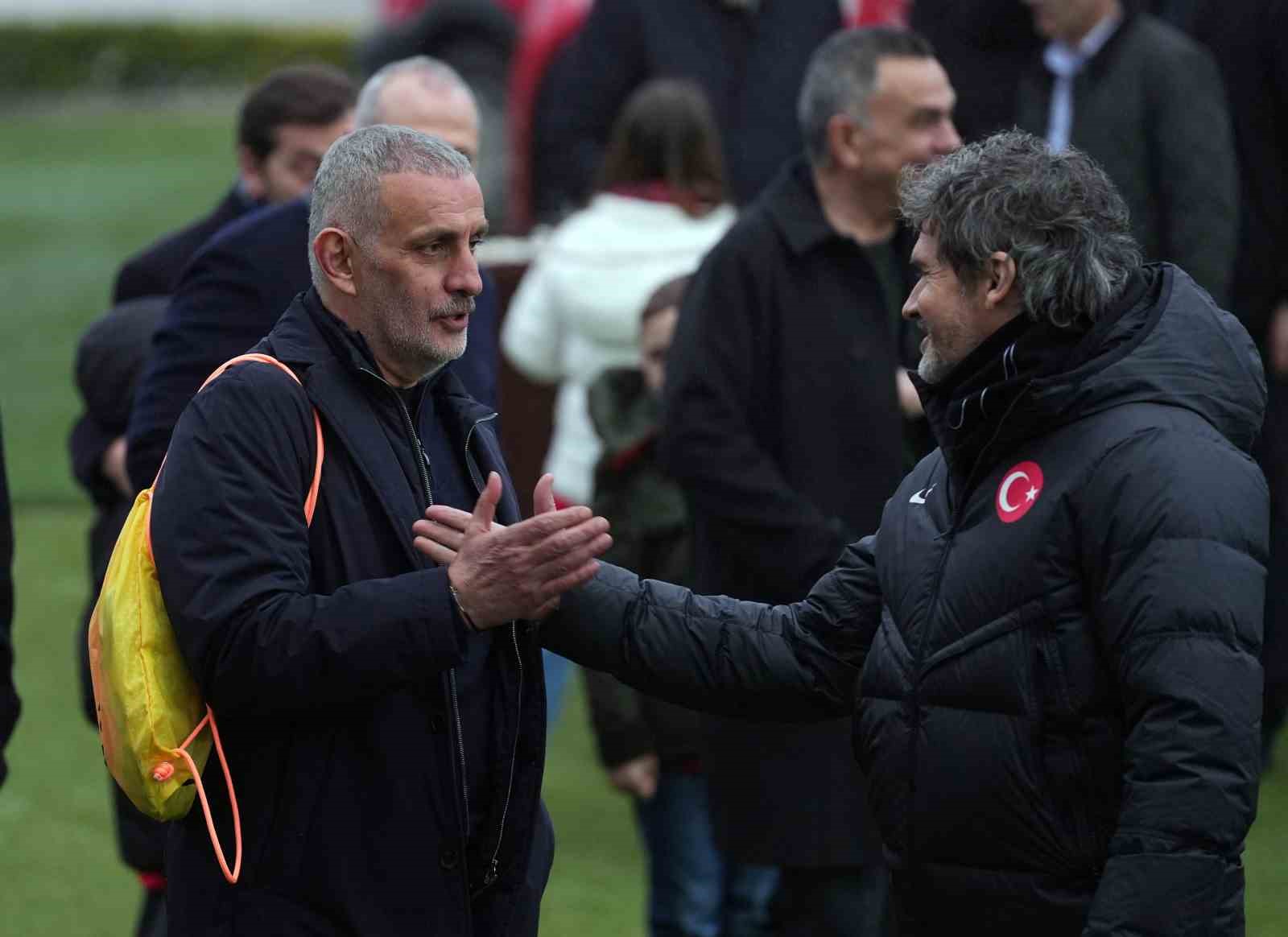 A Milli Futbol Takımı, Romanya maçının hazırlıklarını sürdürdü
