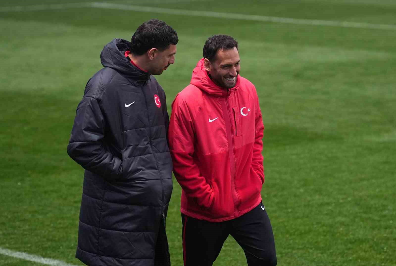 A Milli Futbol Takımı, Romanya maçının hazırlıklarını sürdürdü
