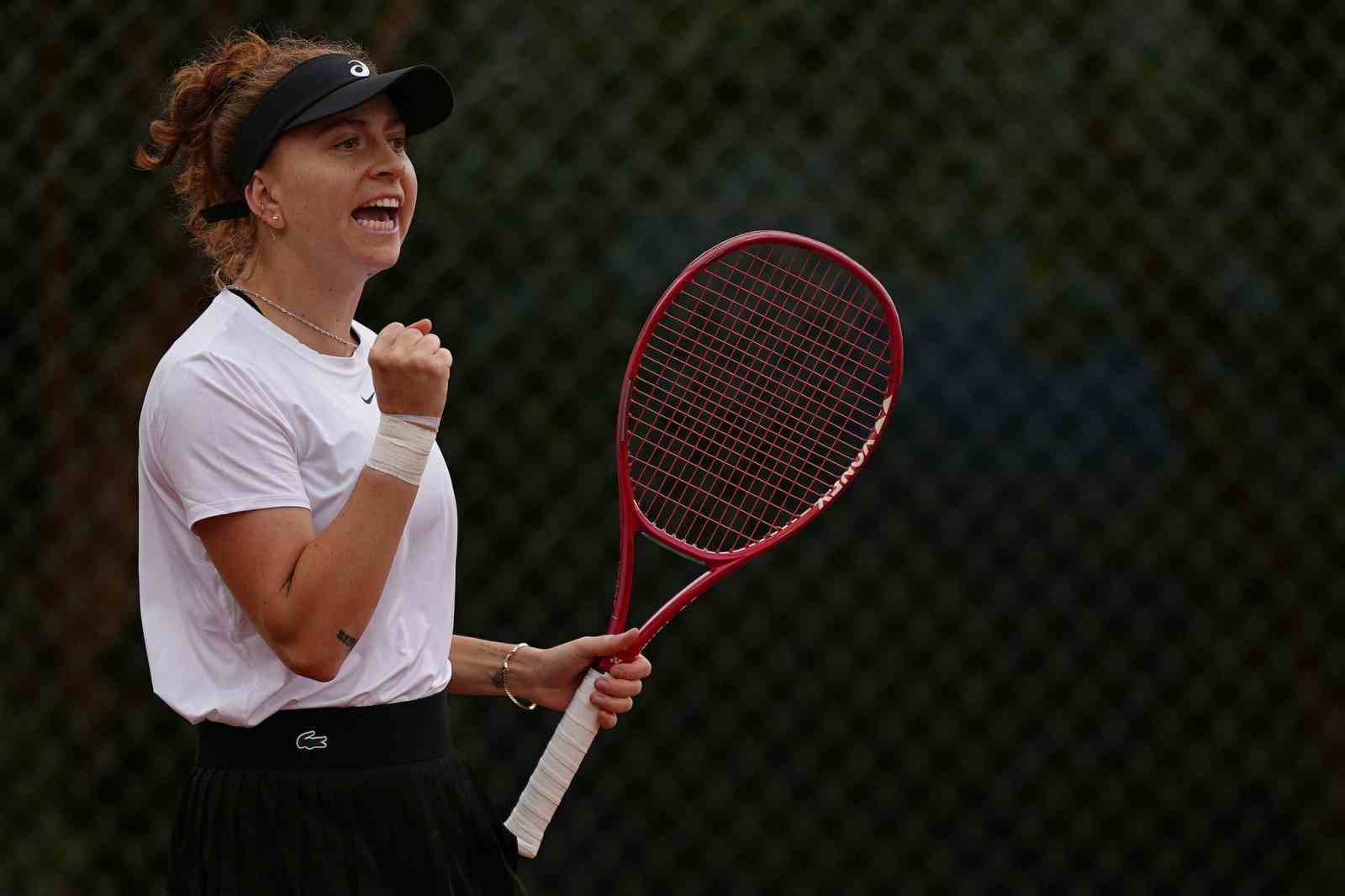 A Milli Kadın Tenis Takımı, Hollanda’yı 2-0 mağlup etti
