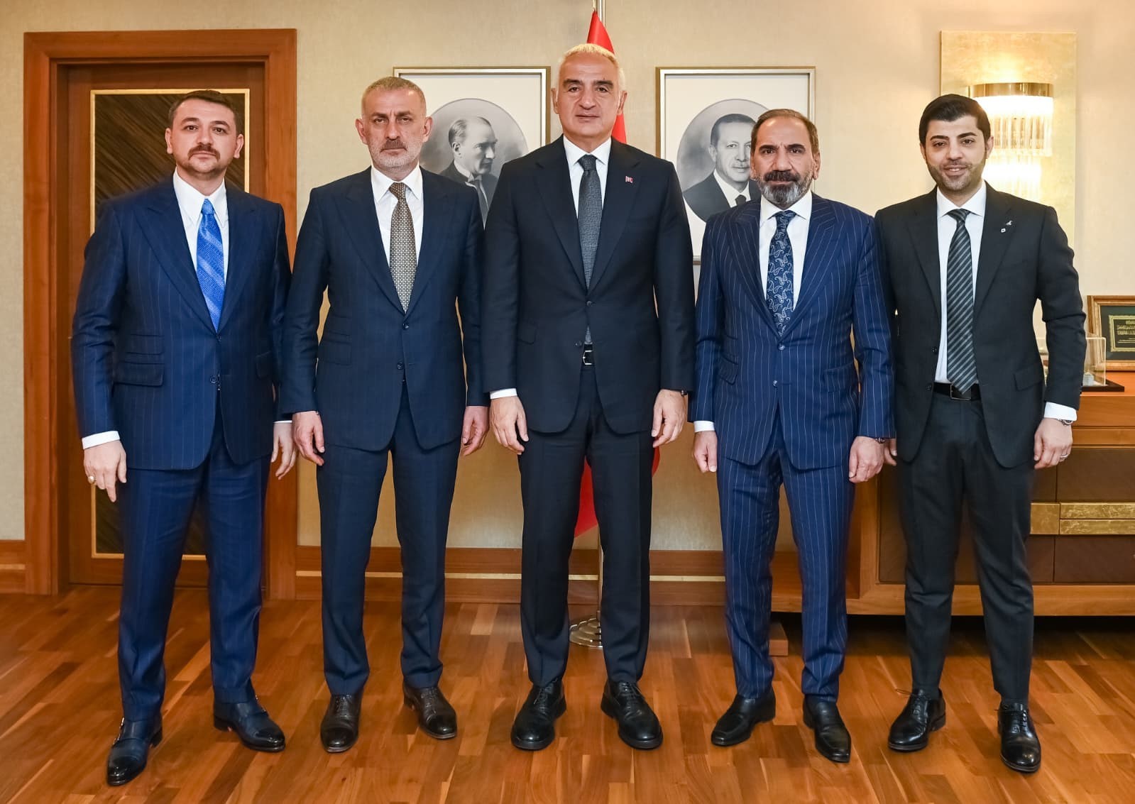 A Milli Takım’ın gücü turizm tanıtımına yansıyacak
A Milli Takım’ın gücü turizm tanıtımına yansıyacak