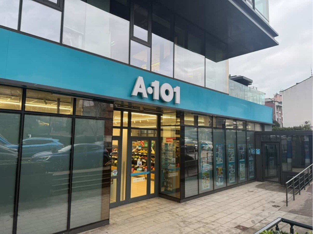 A101, Ramazan’da temel gıda ürünlerine indirim yaptığını duyurdu
A101, Ramazan’da temel gıda ürünlerine indirim yaptığını duyurdu