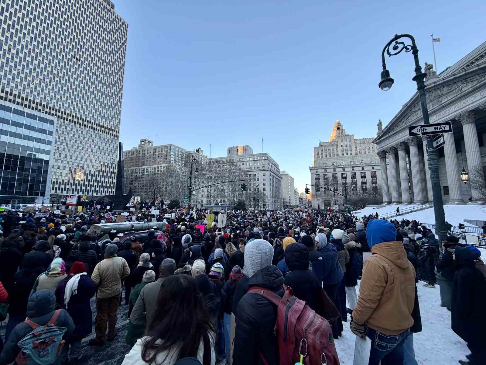ABD genelinde Trump yönetimine karşı "ulusal kapanma" protestoları
