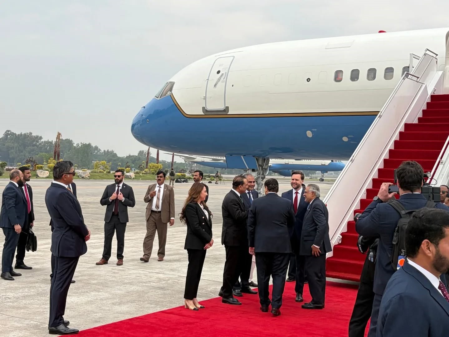 ABD heyeti, İran ile müzakerelere katılmak üzere İslamabad’da
