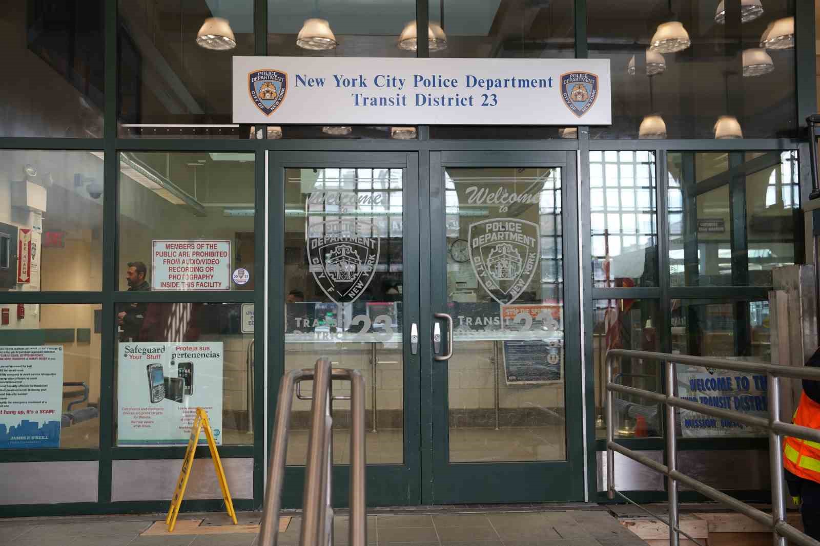ABD’de bir ilk: Türk polis Hammutoğlu, New York Metro yönetiminde
ABD’de bir ilk: Türk polis Hammutoğlu, New York Metro yönetiminde