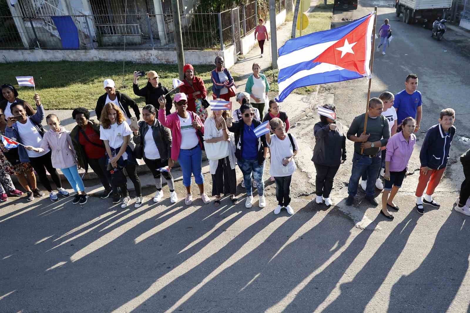 ABD’nin Venezuela saldırısında ölen 32 Kübalı asker ülkelerine getirildi
