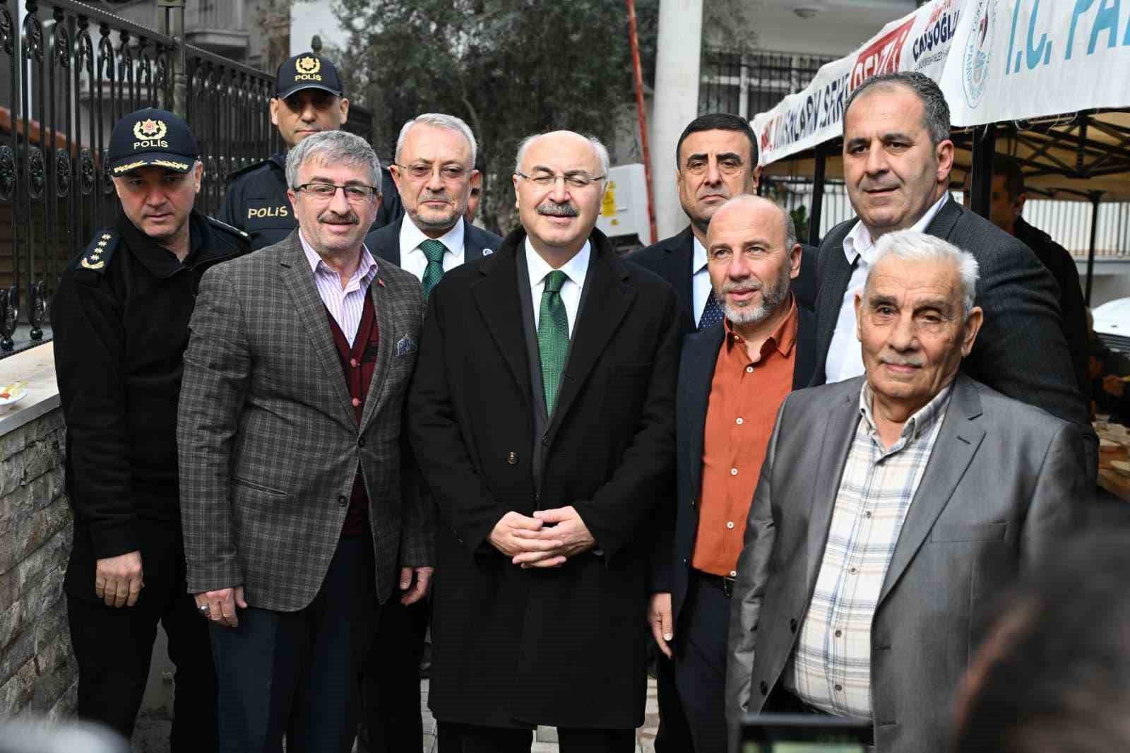 Abdülkadir Geylani Camisi ibadete açıldı
