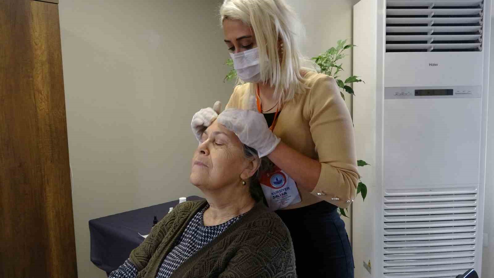 Acılarını üreterek unutuyorlar
Acılarını üreterek unutuyorlar