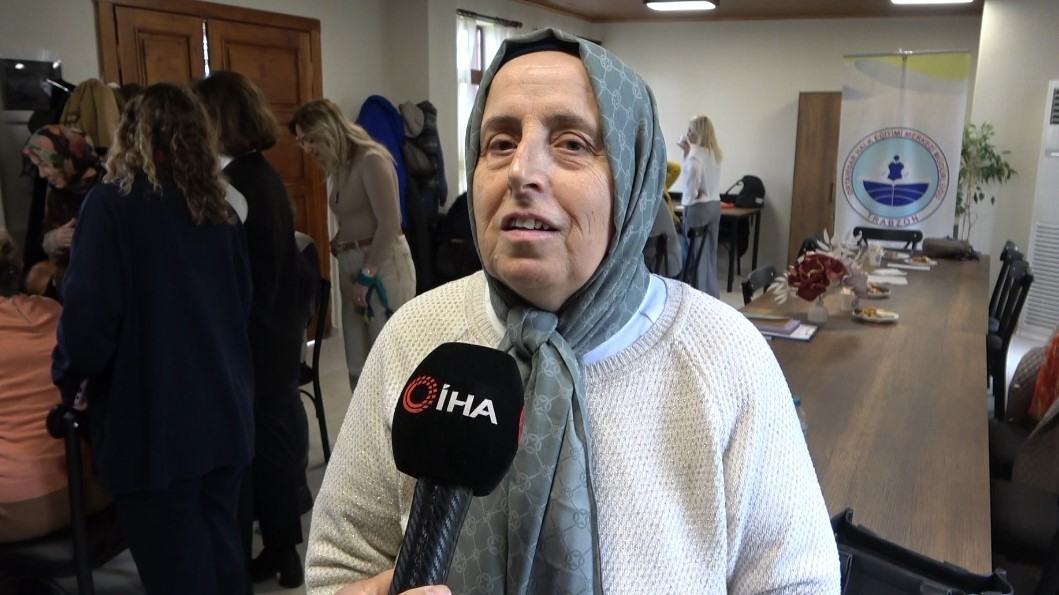 Acılarını üreterek unutuyorlar
Acılarını üreterek unutuyorlar