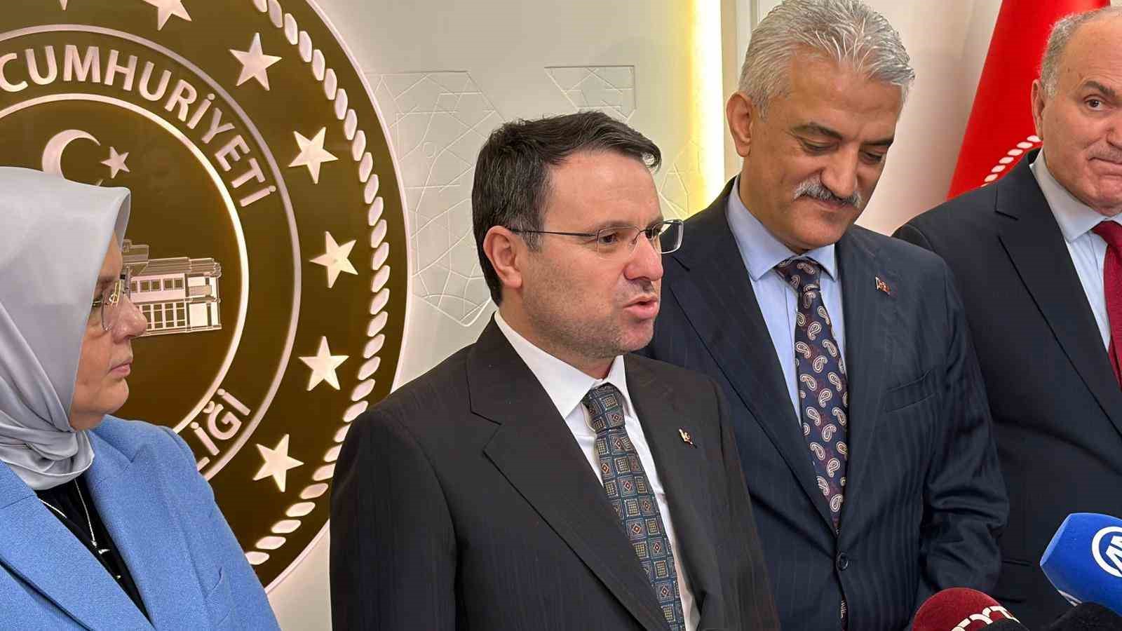 Adalet Bakanı Akın Gürlek Düzce’de
Adalet Bakanı Akın Gürlek Düzce’de