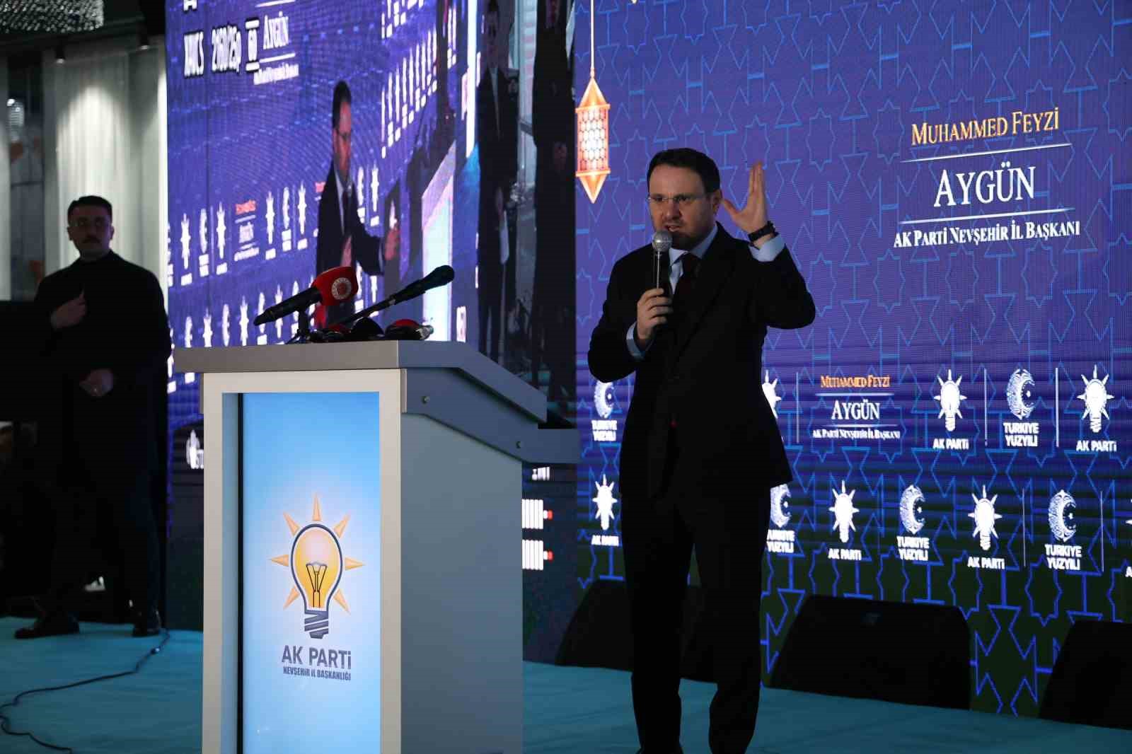 Adalet Bakanı Gürlek: "Türkiye artık kendisine biçilen gömleğe sığmıyor, artık yeni anayasaya ihtiyacımız var"
