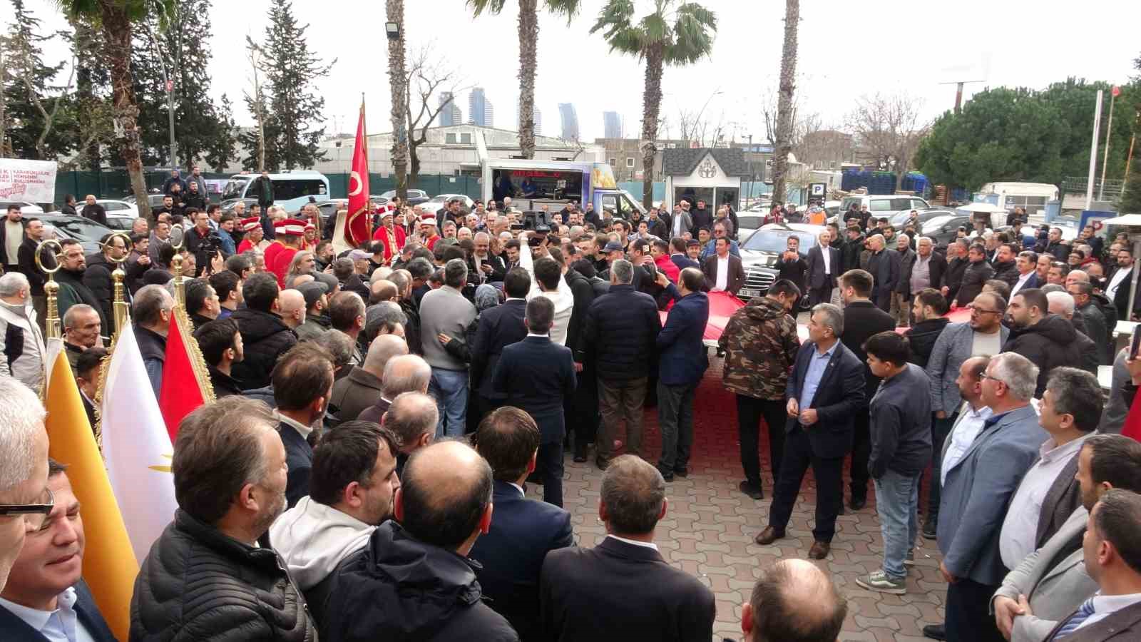 Adalet Bakanı Tunç, Bandırma Günü’nde Karabüklülerle bir araya geldi
Adalet Bakanı Tunç, Bandırma Günü’nde Karabüklülerle bir araya geldi