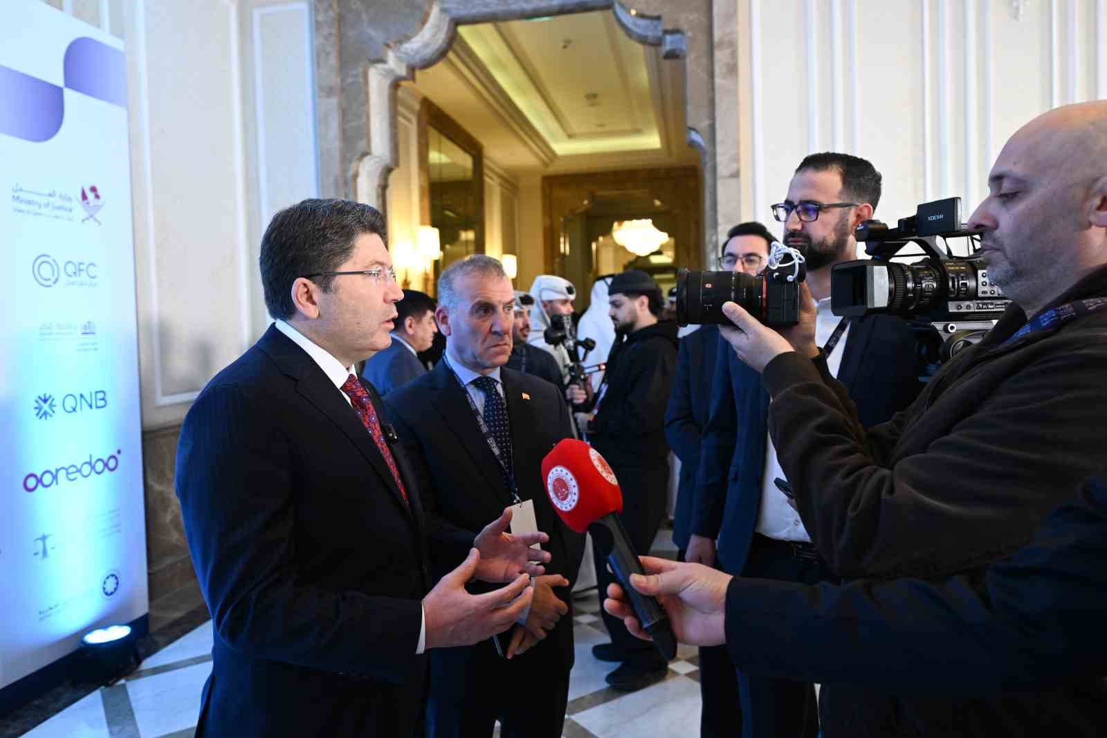 Adalet Bakanı Tunç Katar’da düzenlenen Doha Hukuk Forumu’na katıldı
