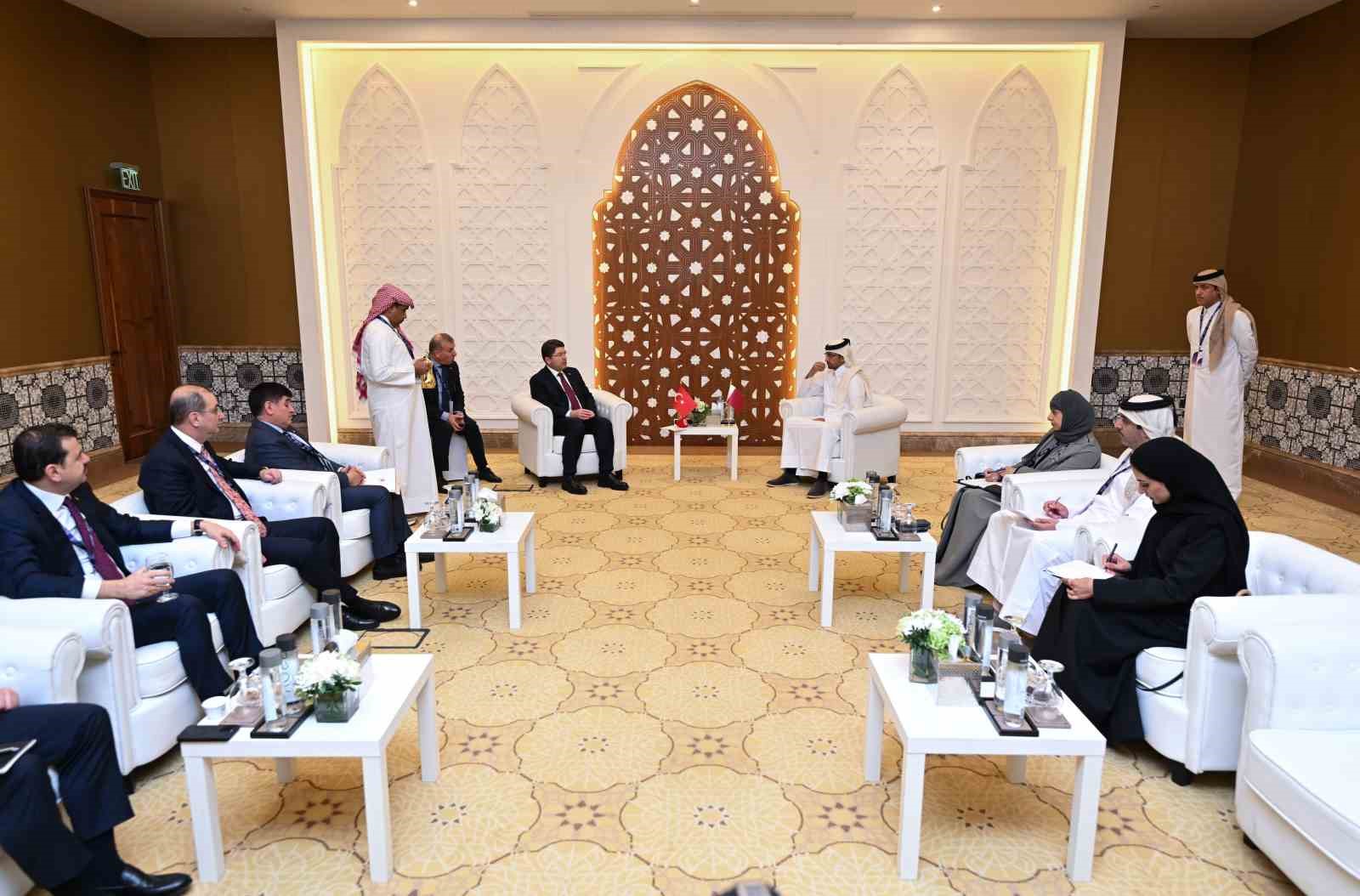 Adalet Bakanı Tunç Katar’da düzenlenen Doha Hukuk Forumu’na katıldı
