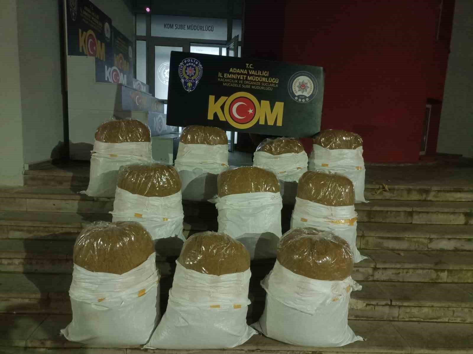 Adana’da 1 ton kaçak tütün ele geçirildi
