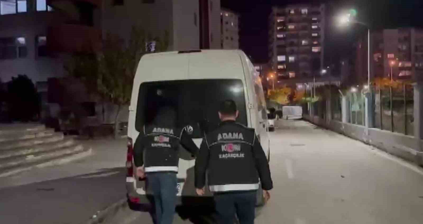 Adana’da 82 bin paket kaçak sigara ele geçirildi
