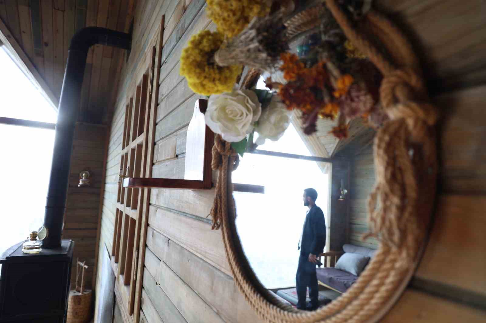 Adana’da bir yanda kar, bir yanda bahar
